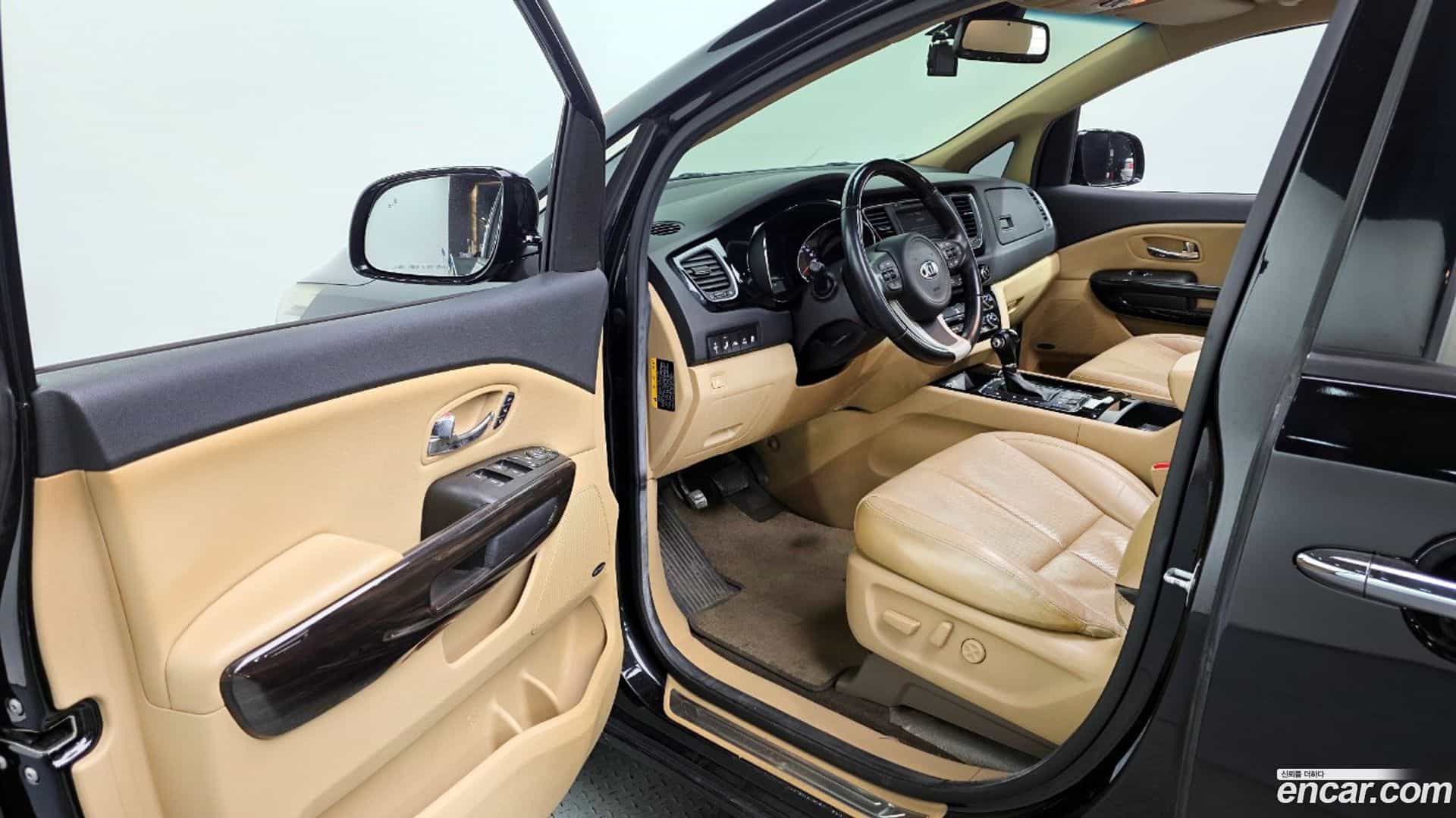 Canival Kia 2015.8-INNER-010