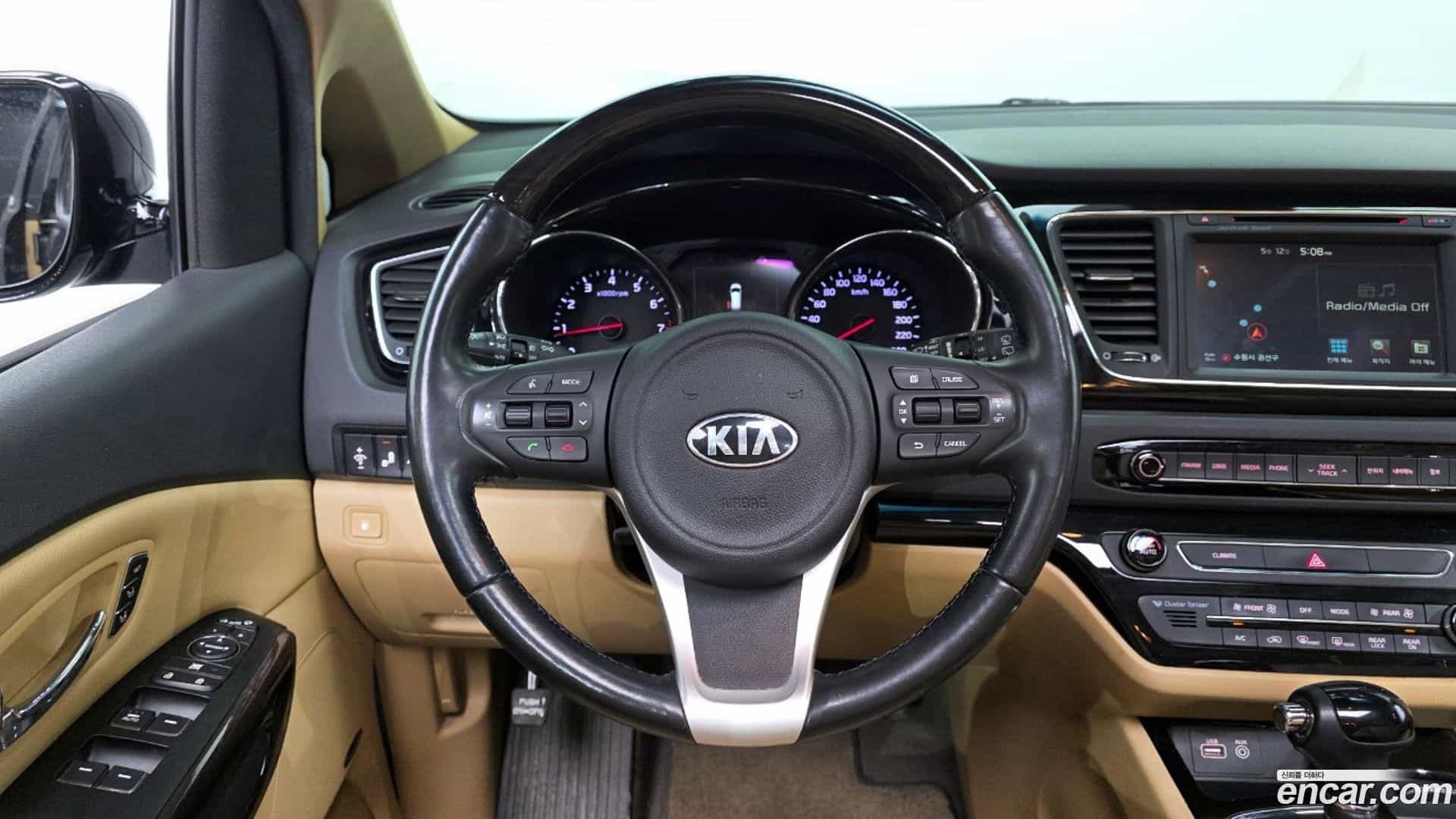 Canival Kia 2015.8-OPTION-017
