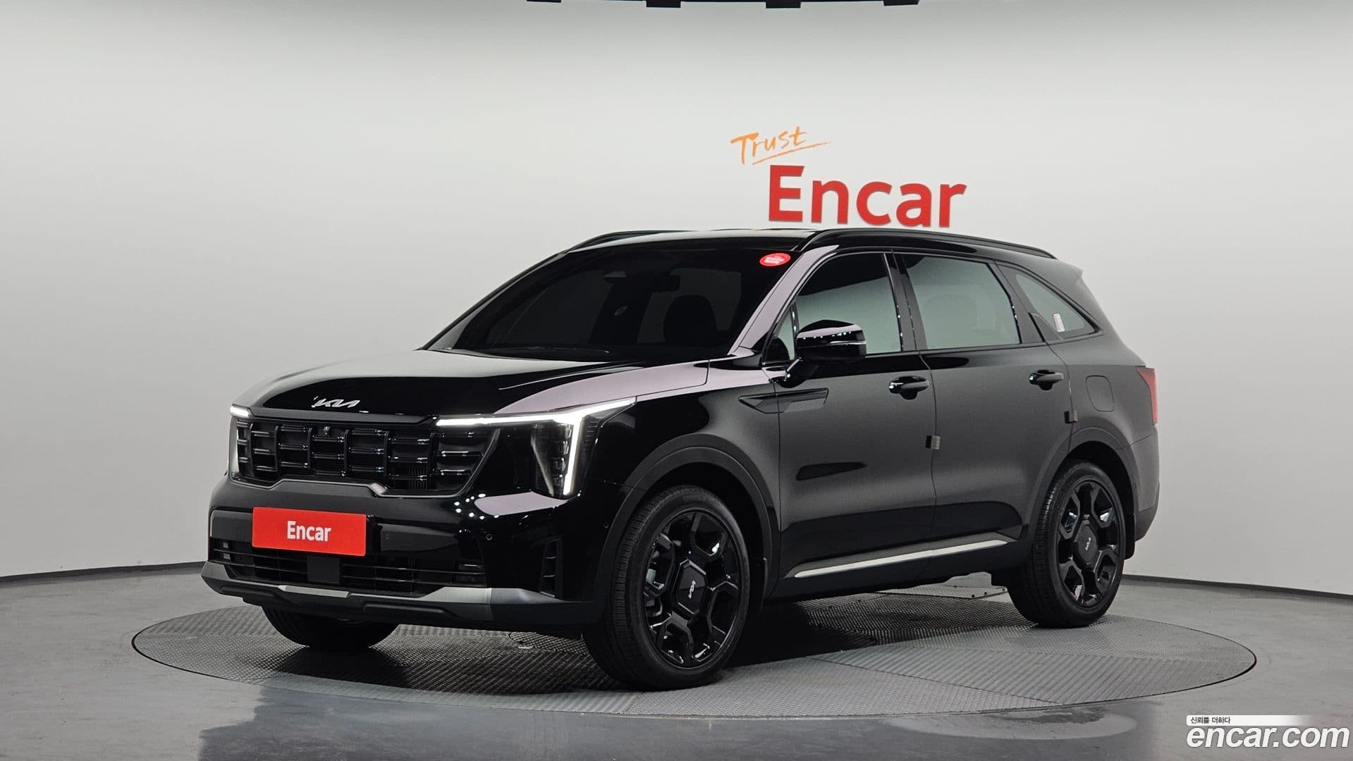 Main__Slider__Photo:Sorento Kia 2024.4-0