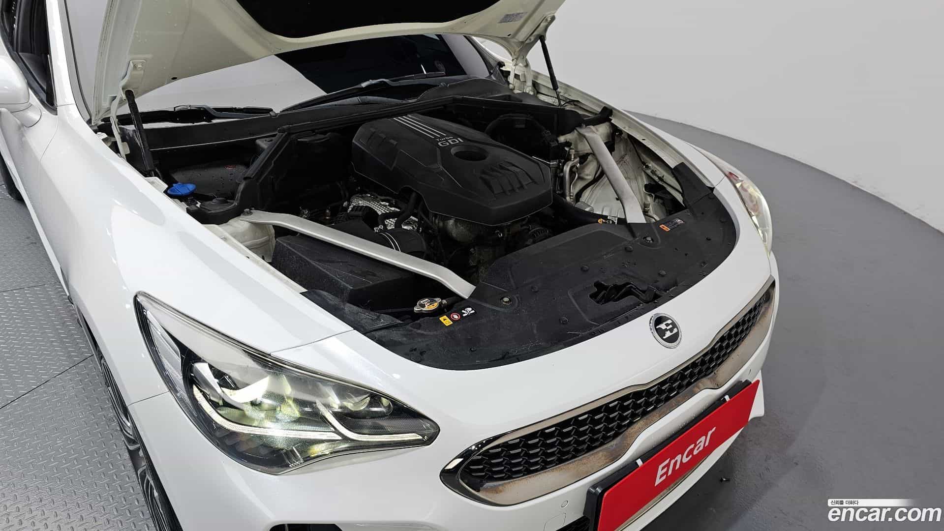 Stinger Kia 2017.10-OUTER-006