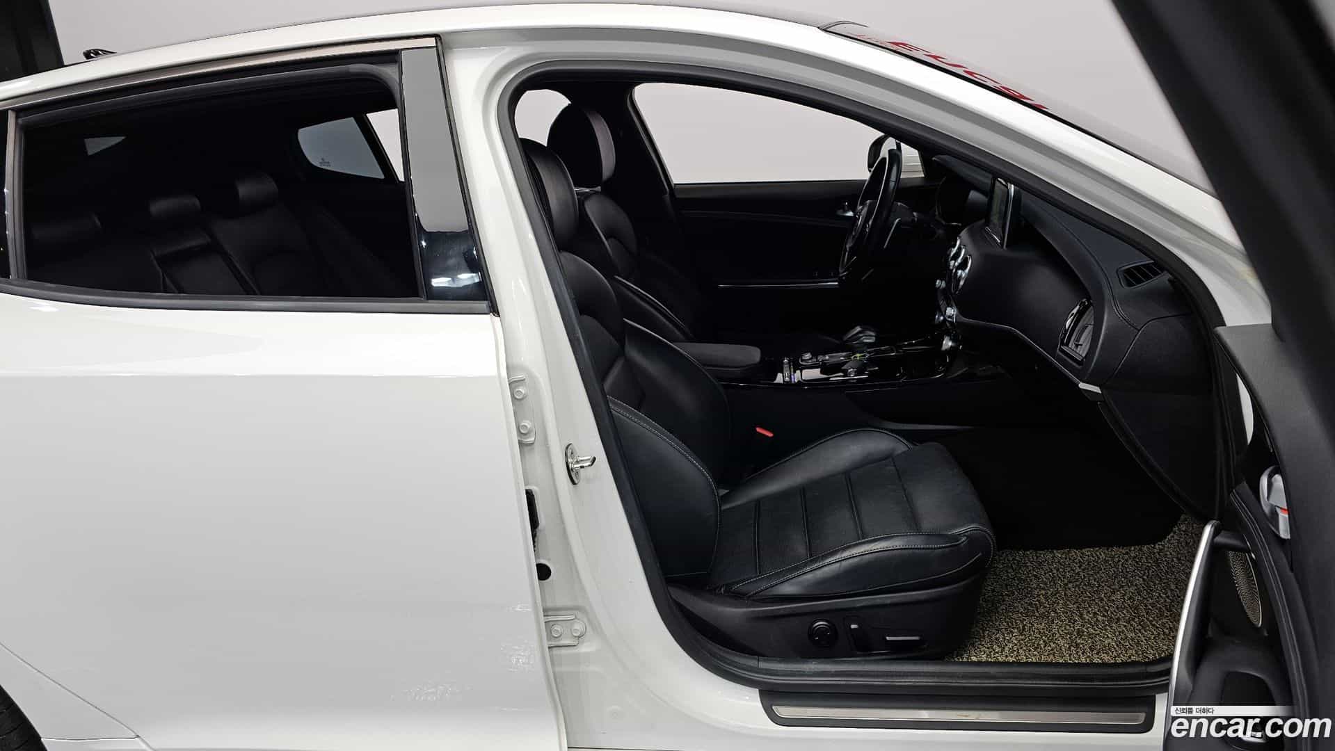 Stinger Kia 2017.10-INNER-036