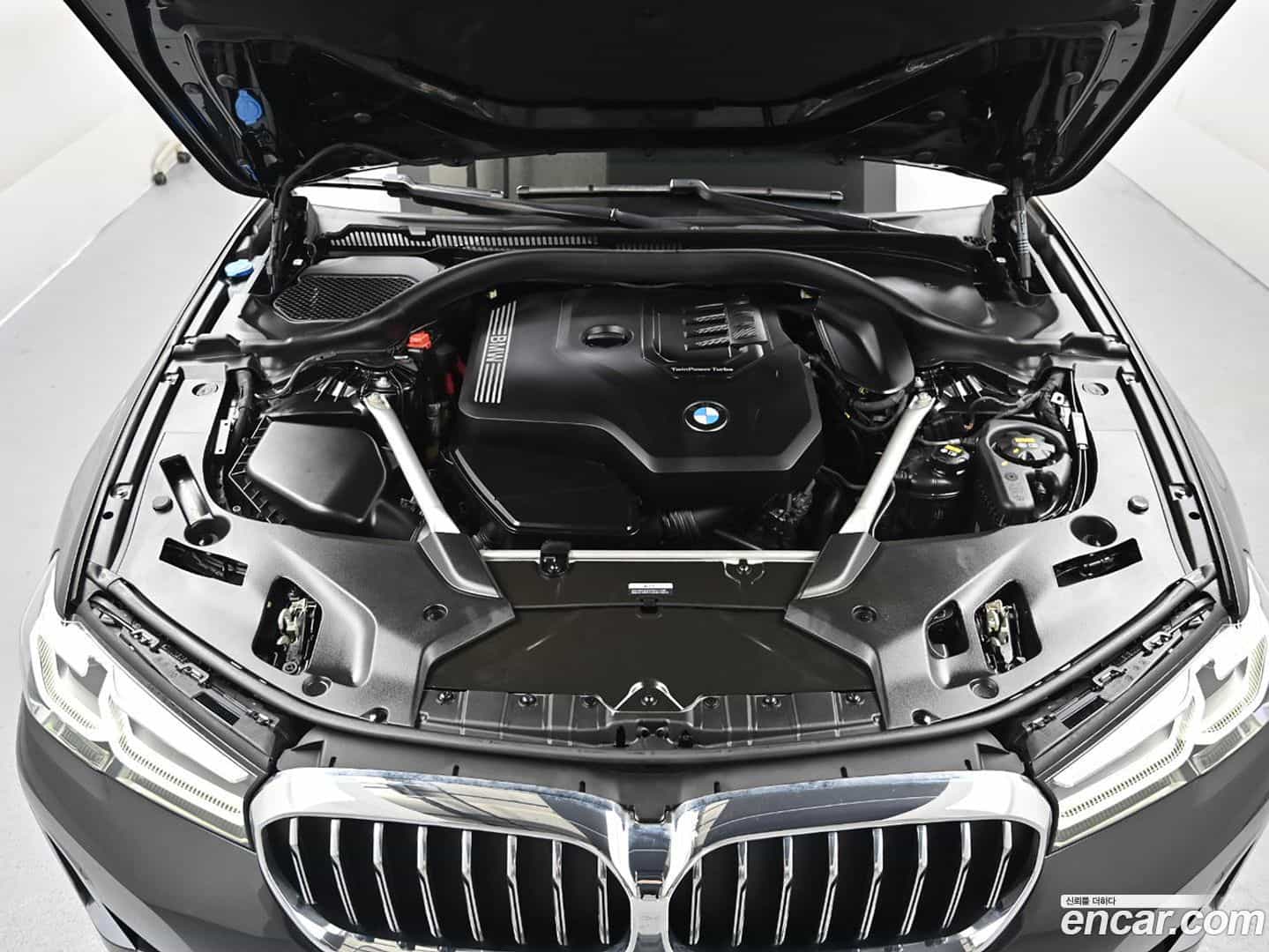 5-Series BMW 2022.10-OUTER-006