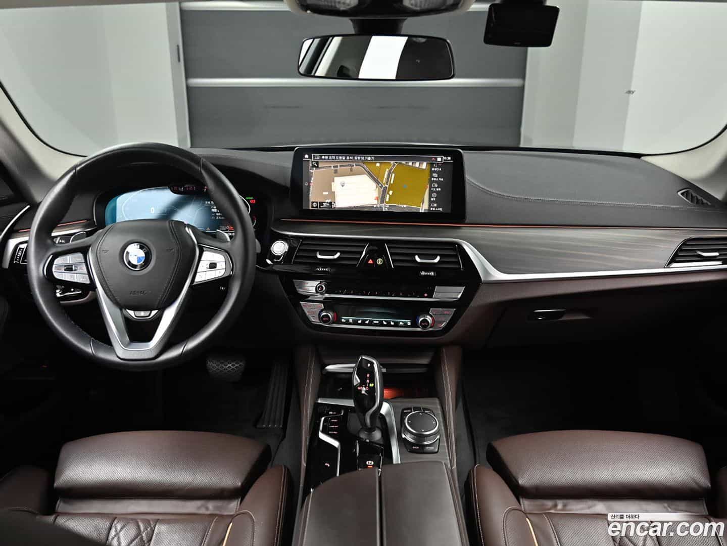 5-Series BMW 2022.10-INNER-007