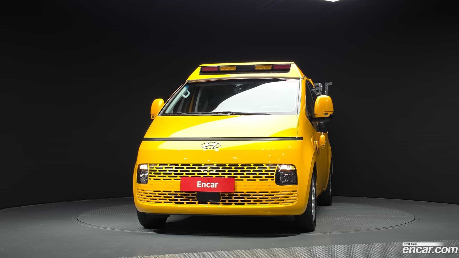 Staria Hyundai 2022.5-OUTER-003