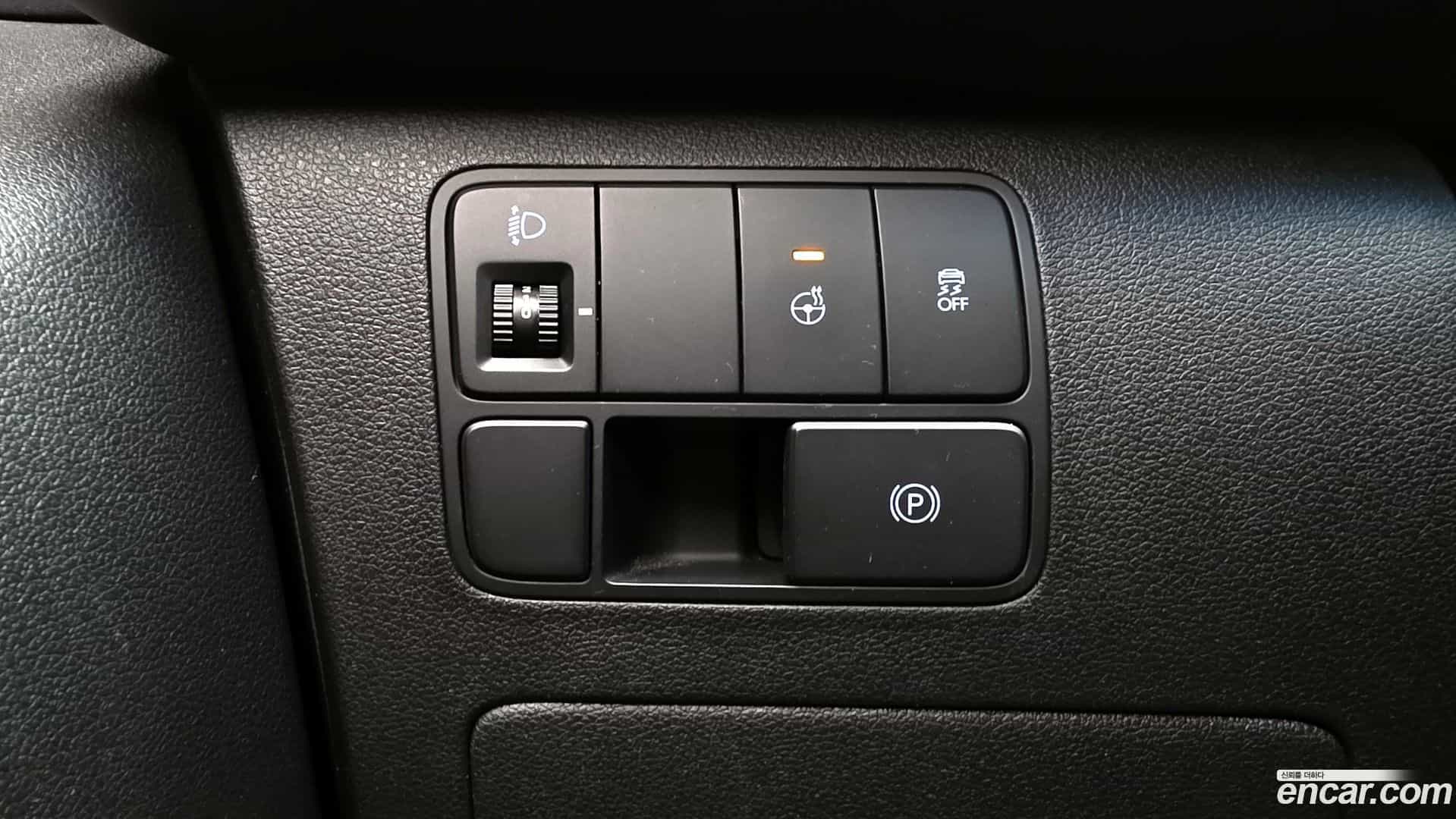 Staria Hyundai 2022.5-OPTION-020