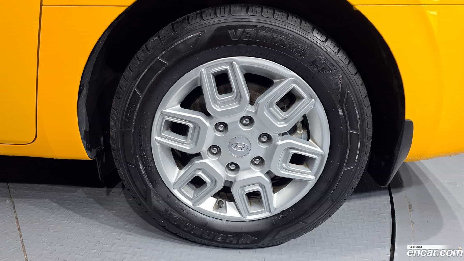 Staria Hyundai 2022.5-OUTER-031