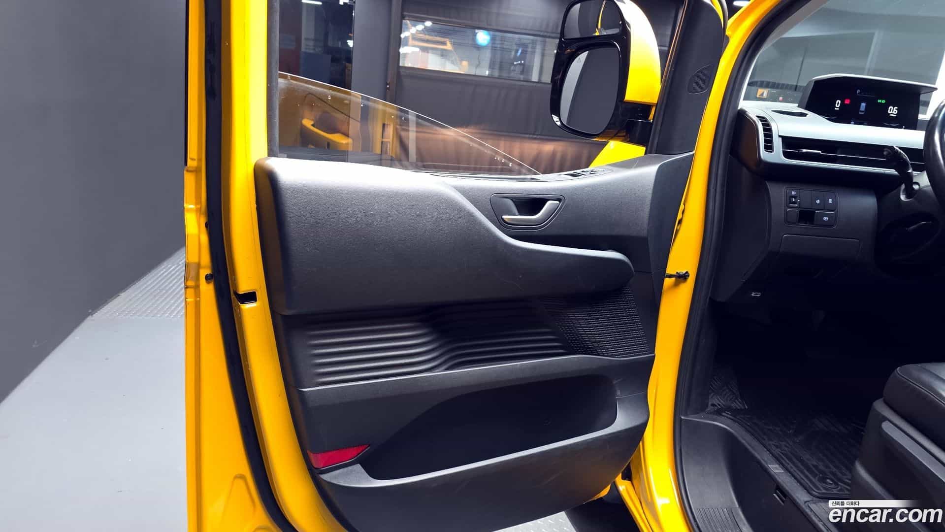 Staria Hyundai 2022.5-INNER-034