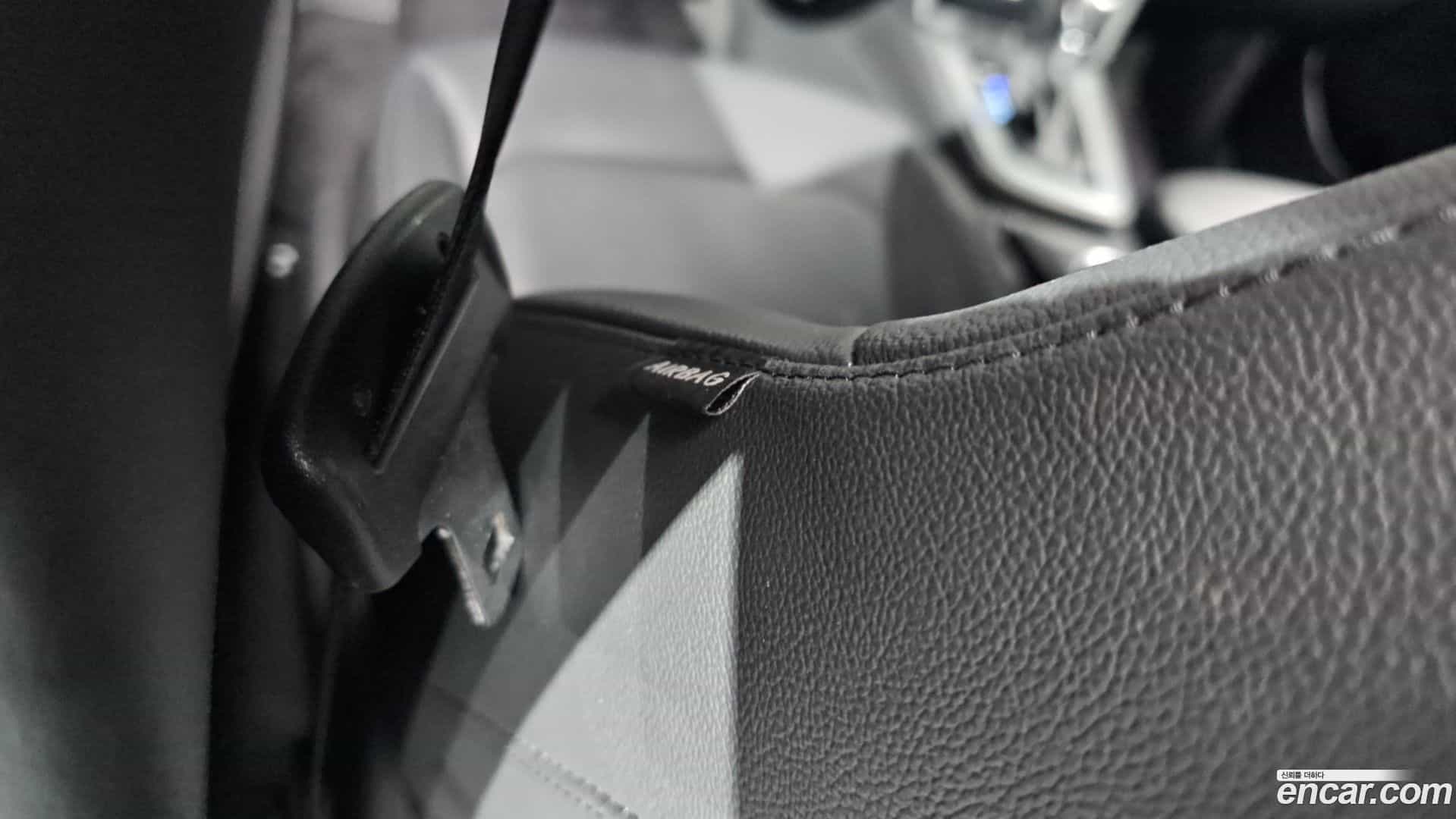 AVANTE Hyundai 2015.10-INNER-036