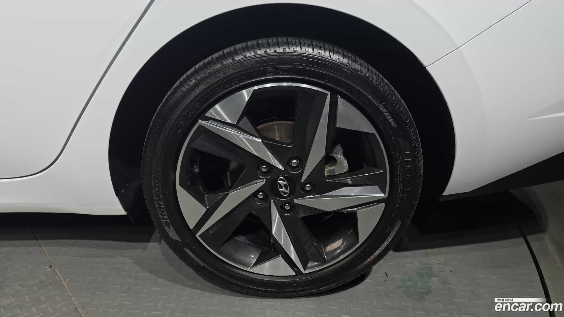 AVANTE Hyundai 2022.10-OUTER-031