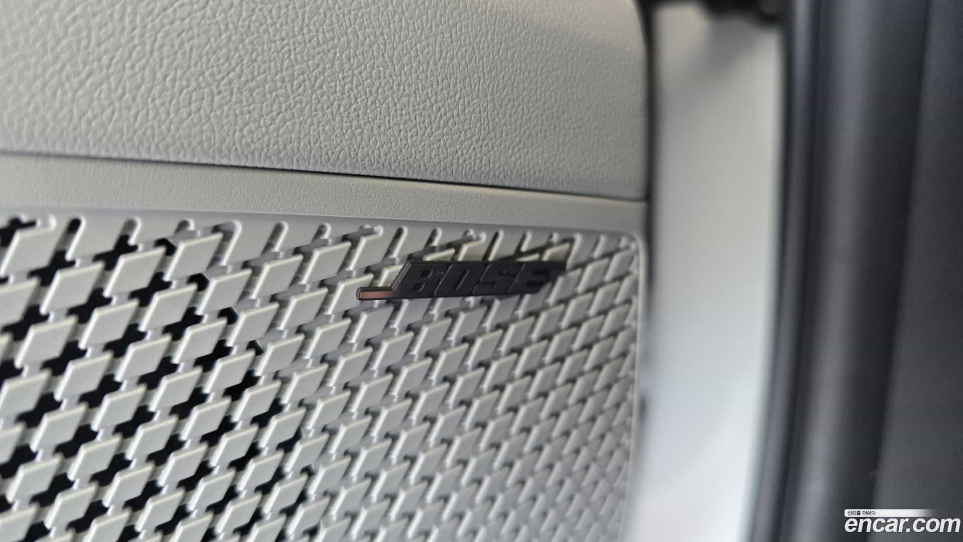 AVANTE Hyundai 2022.10-OPTION-040