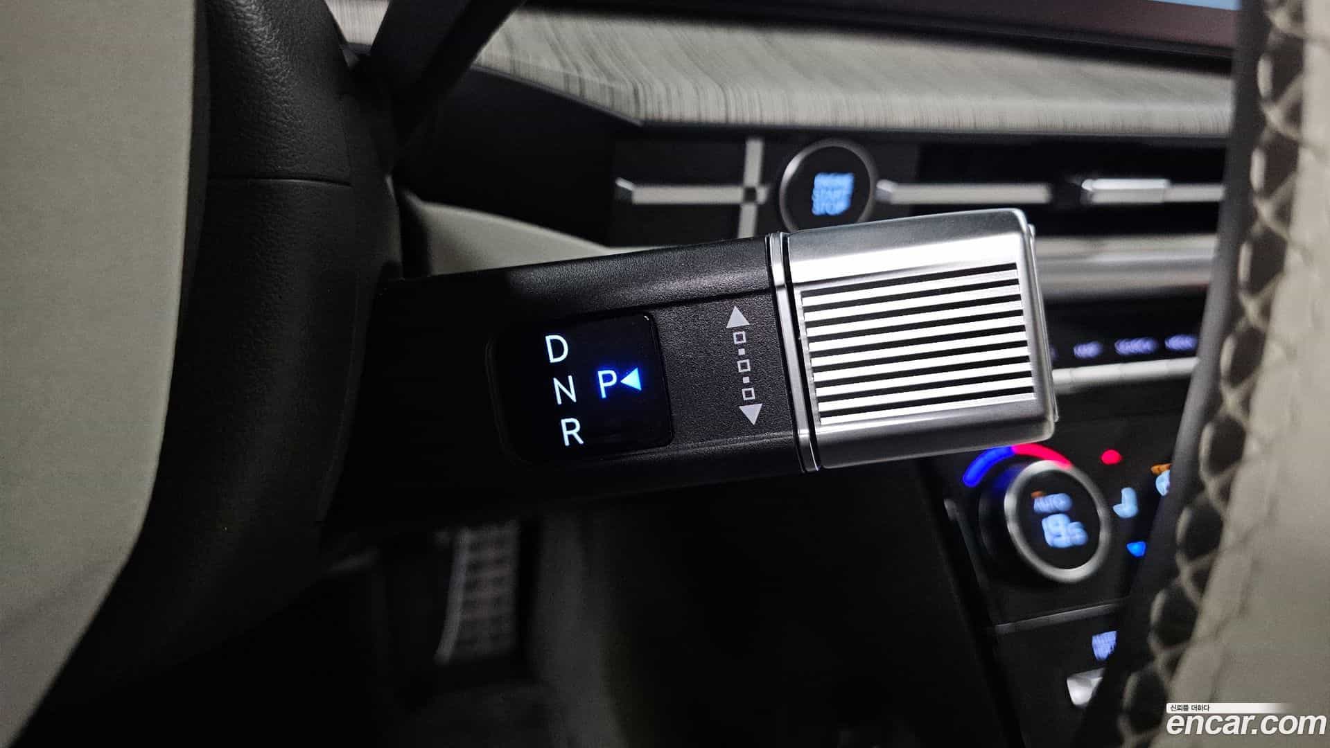Santafe Hyundai 2024.1-INNER-009