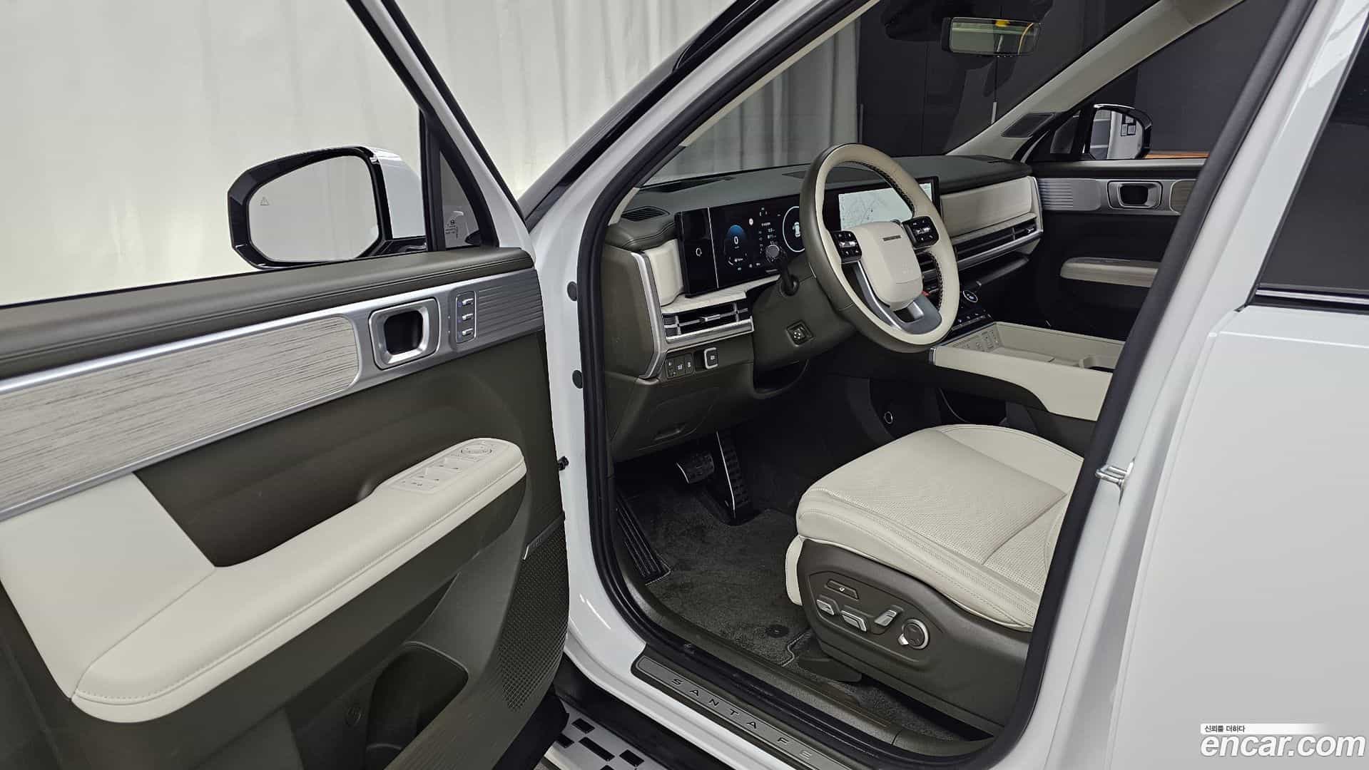 Santafe Hyundai 2024.1-INNER-010