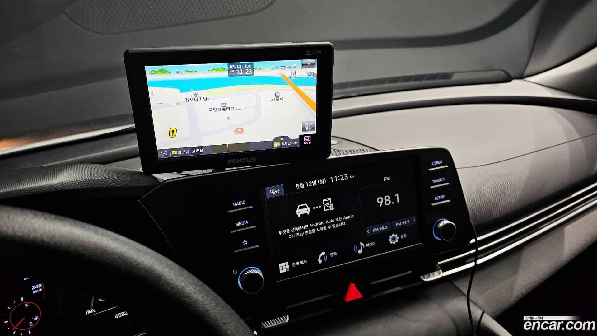 AVANTE Hyundai 2022.5-OPTION-042
