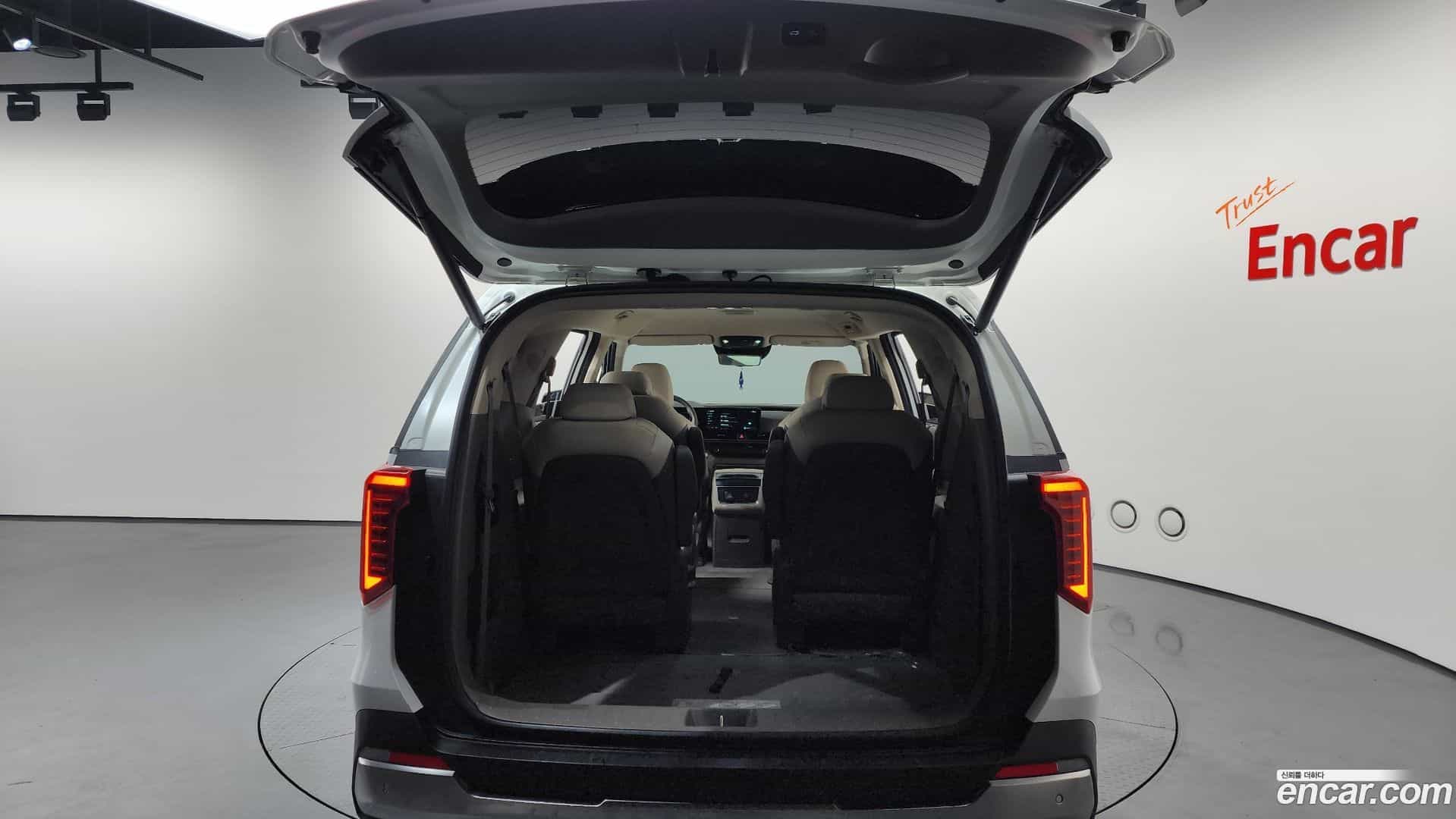 Canival Kia 2024.4-OPTION-021