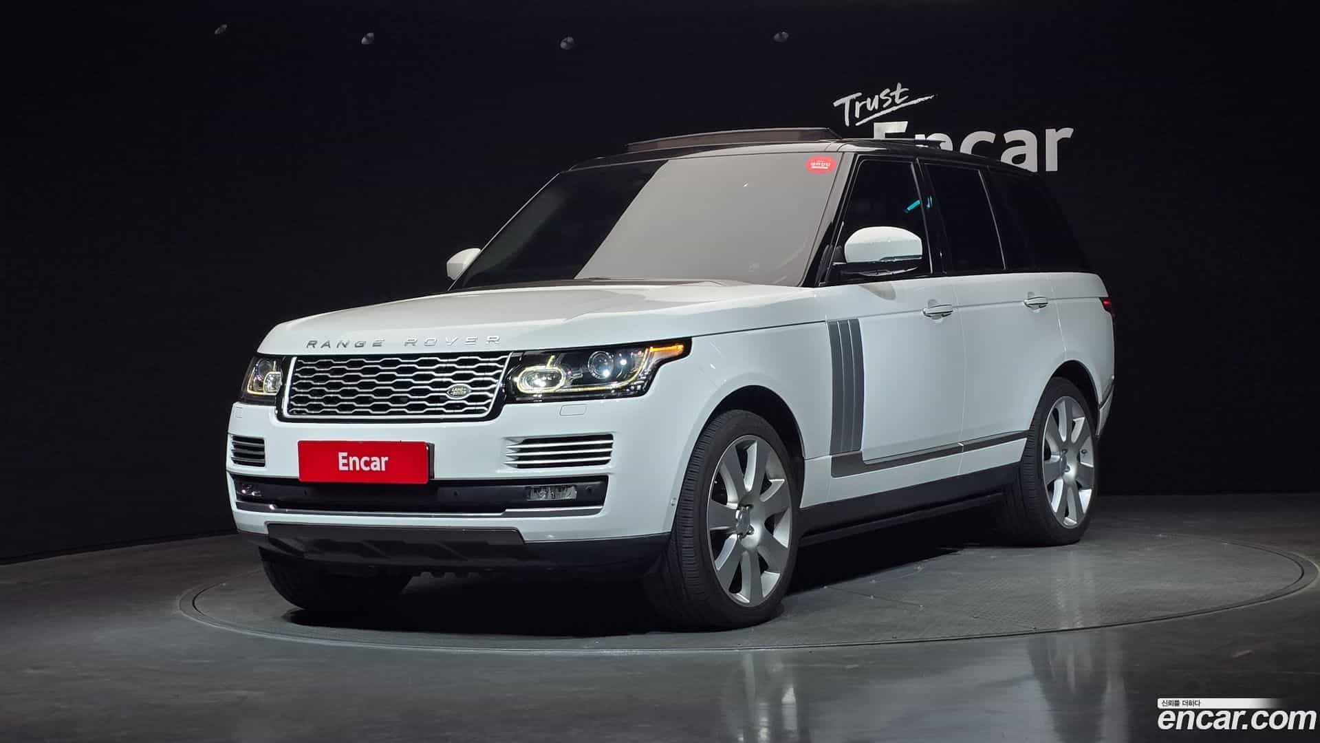 Range Rover Land Rover 2016.4-OUTER-001