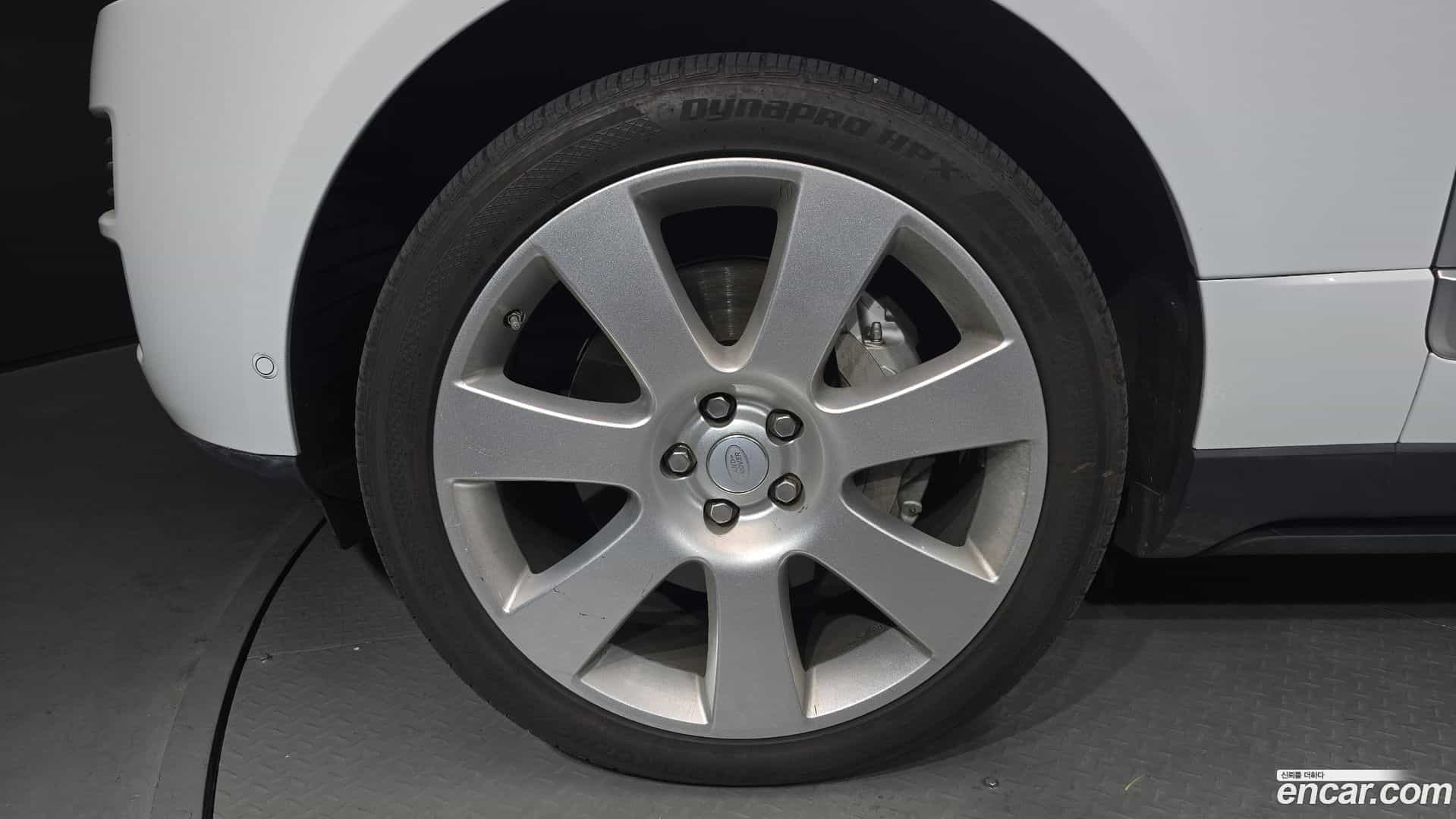 Range Rover Land Rover 2016.4-OUTER-005