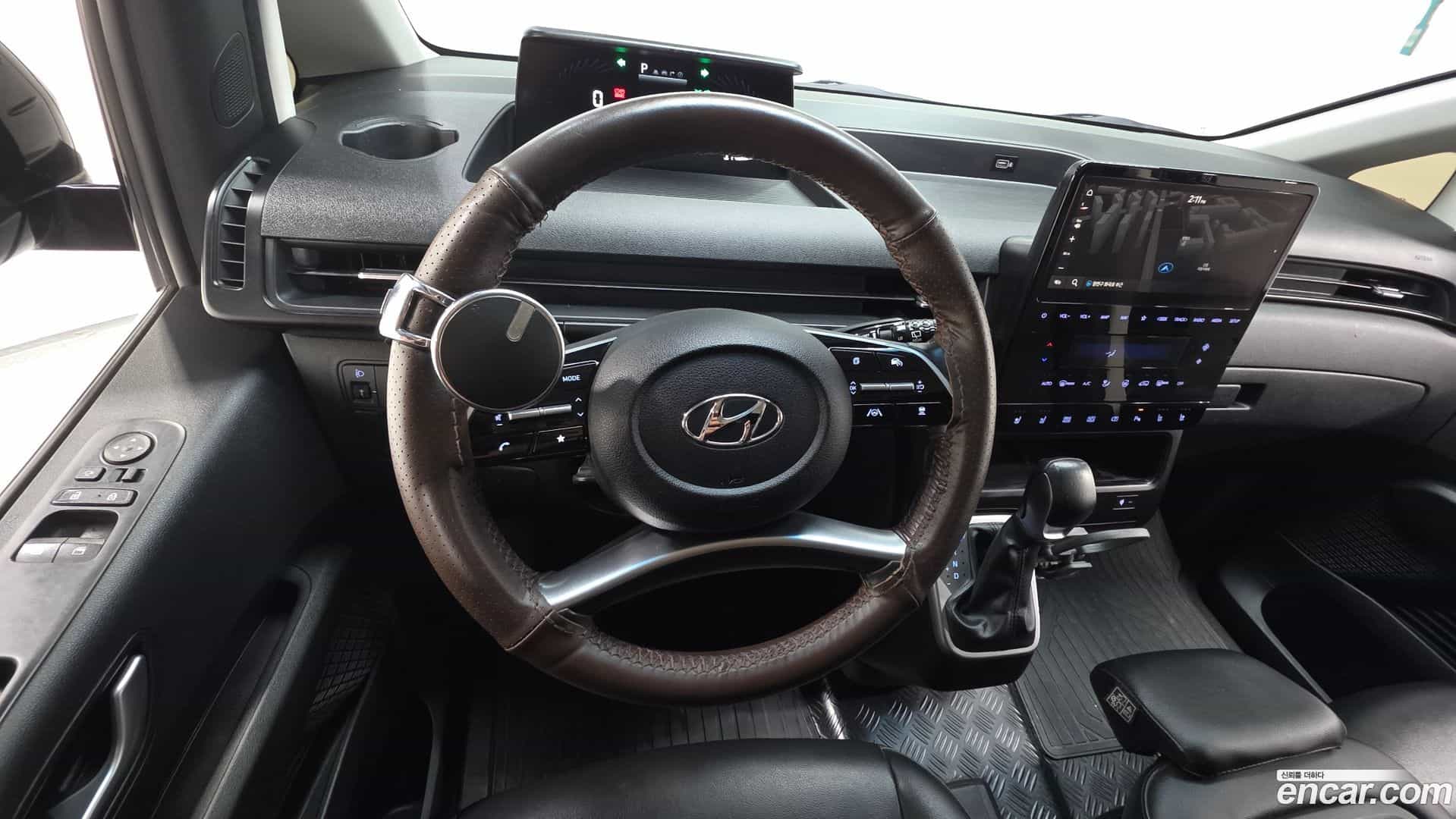 Staria Hyundai 2022.5-OPTION-017