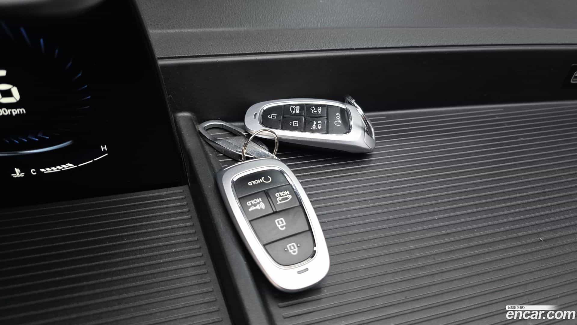 Staria Hyundai 2022.5-OPTION-046