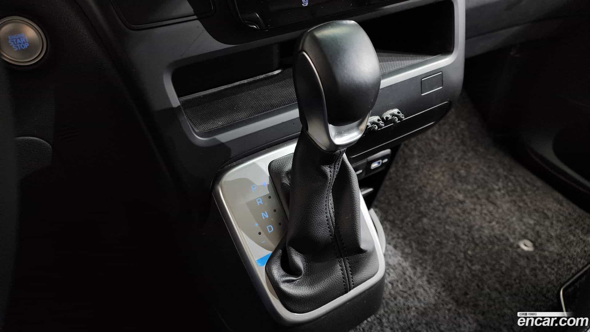Staria Hyundai 2021.8-INNER-009