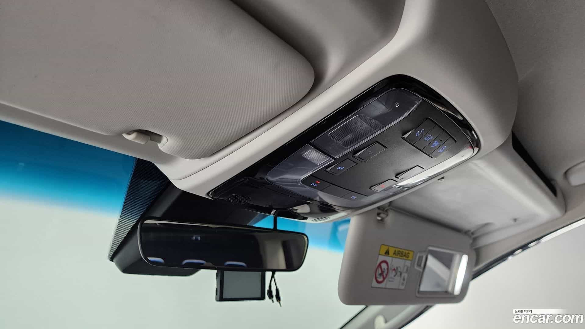 Staria Hyundai 2021.8-OPTION-042