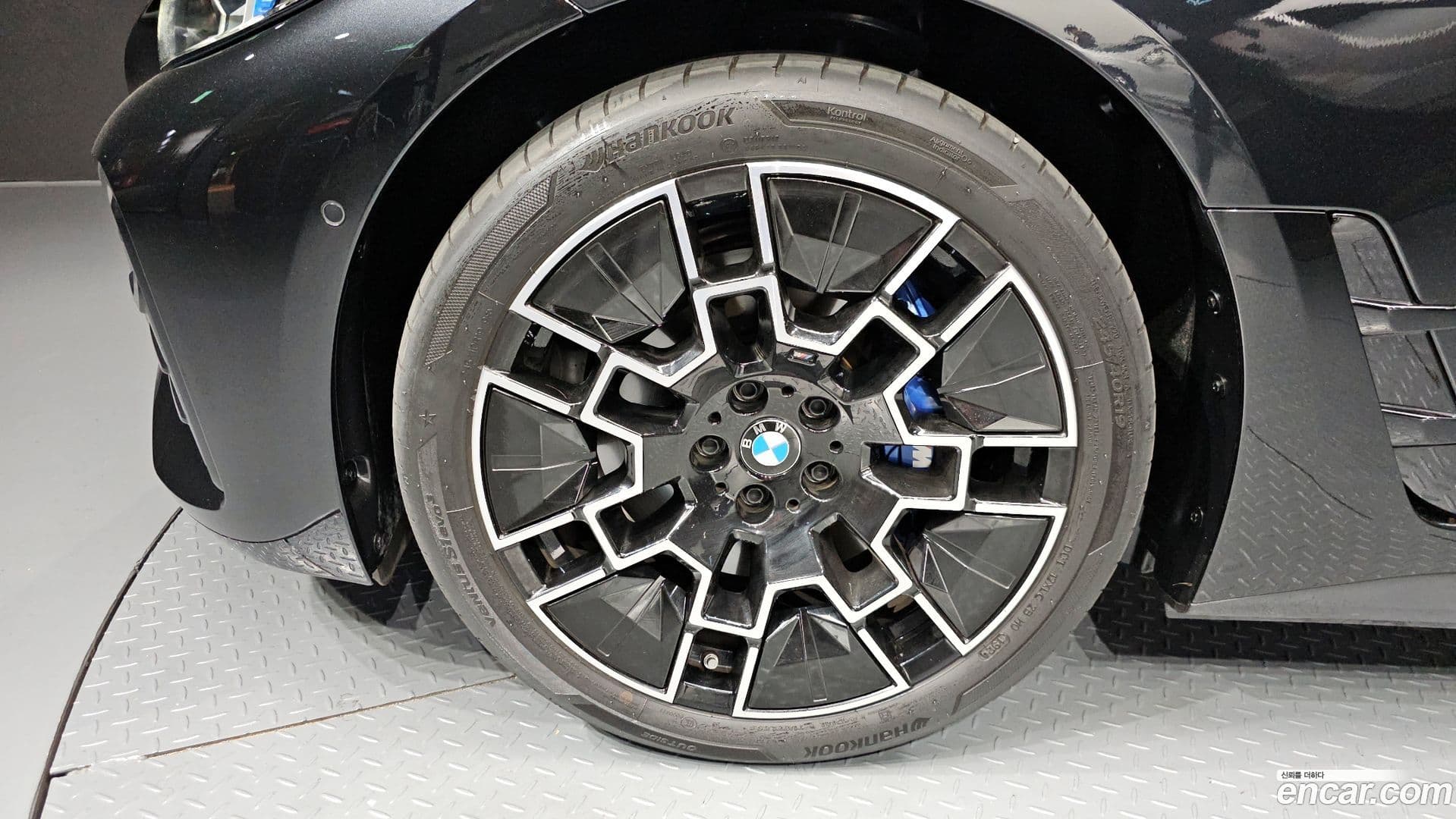 Main__Slider__Photo:i4 BMW 2025.3-4