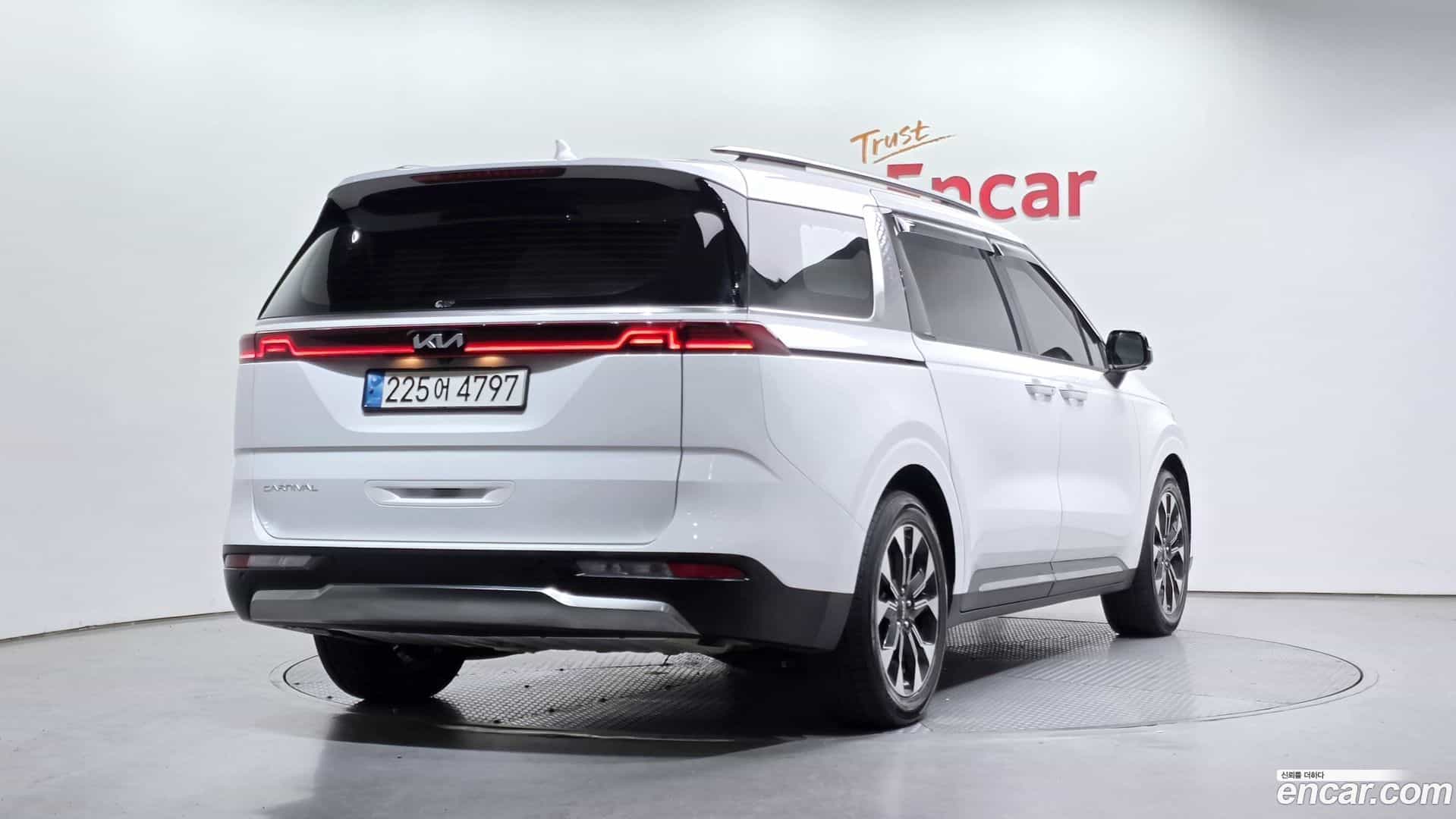 Canival Kia 2022.0-OUTER-002