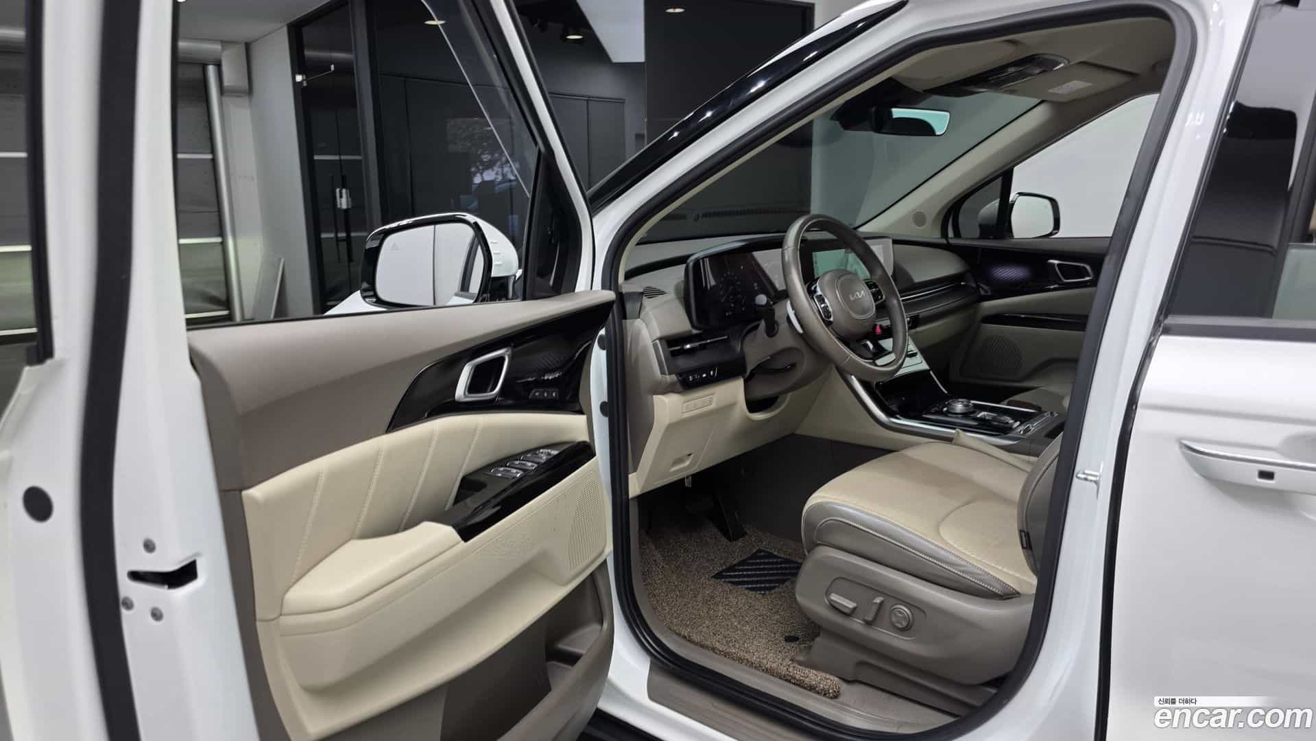 Canival Kia 2022.0-INNER-010