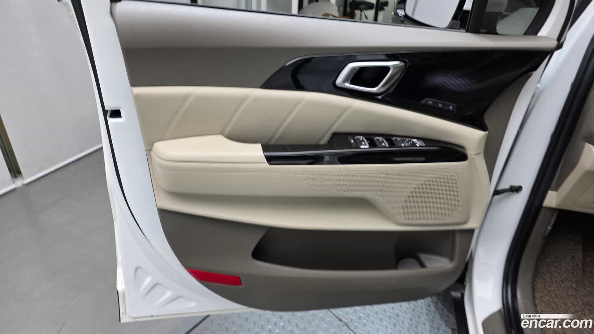 Canival Kia 2022.0-INNER-034