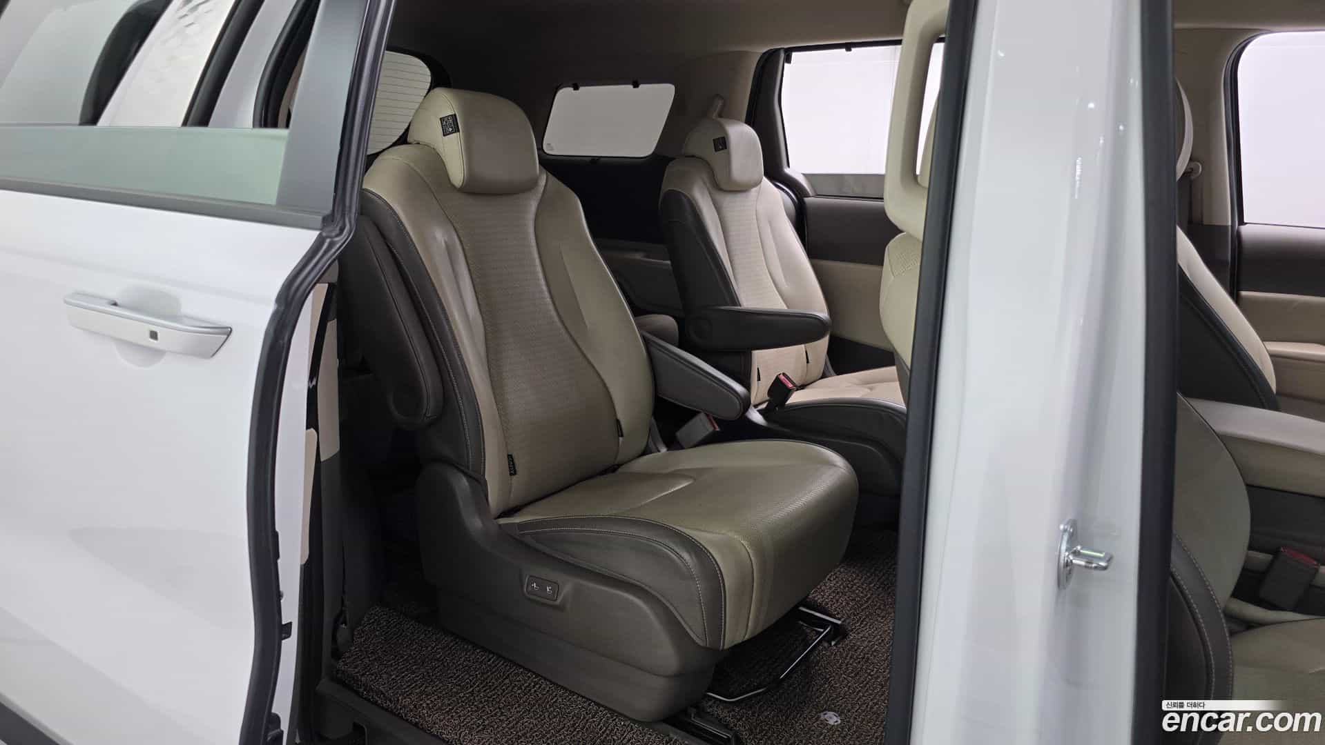Canival Kia 2022.0-INNER-036