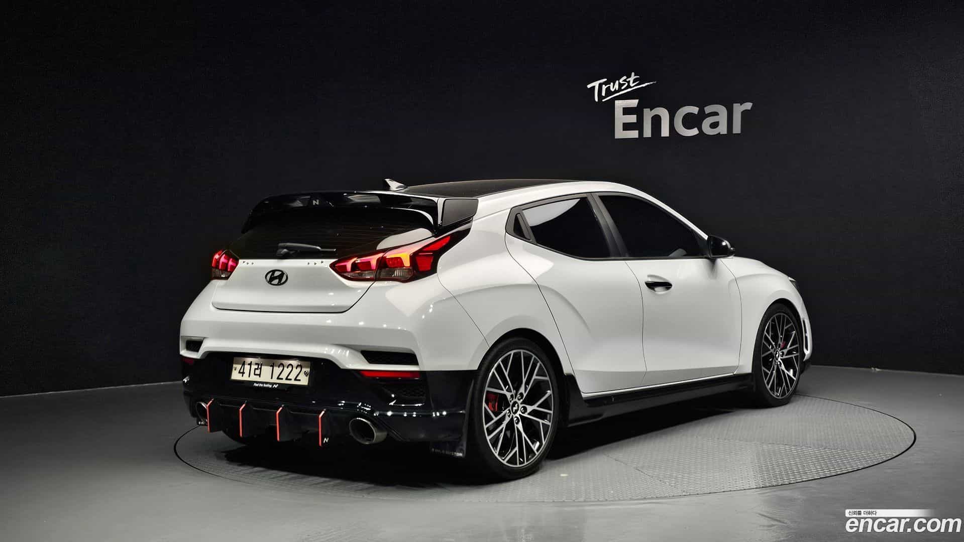 Veloster Hyundai 2018.7-OUTER-002