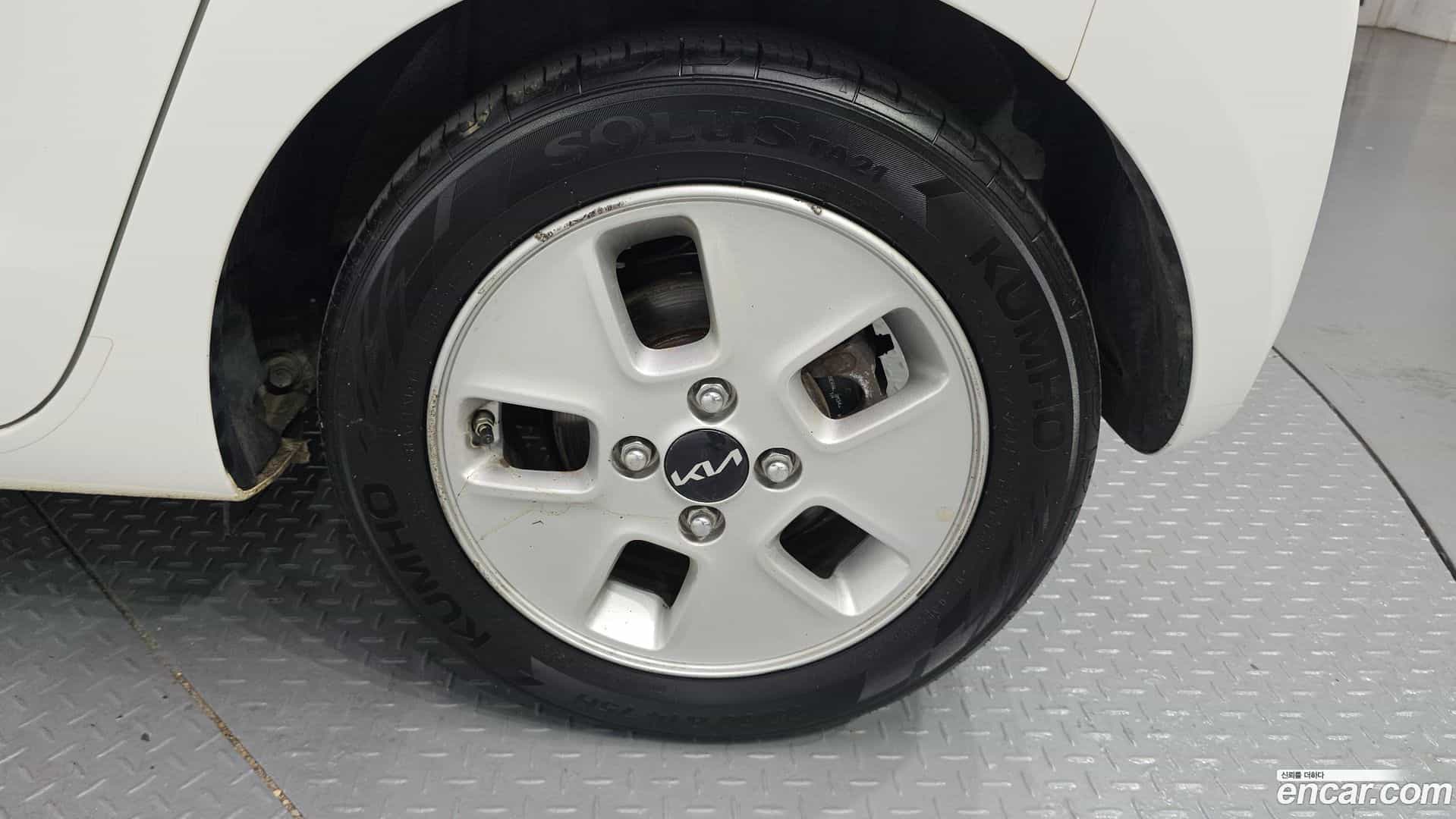RAY Kia 2022.1-OUTER-031