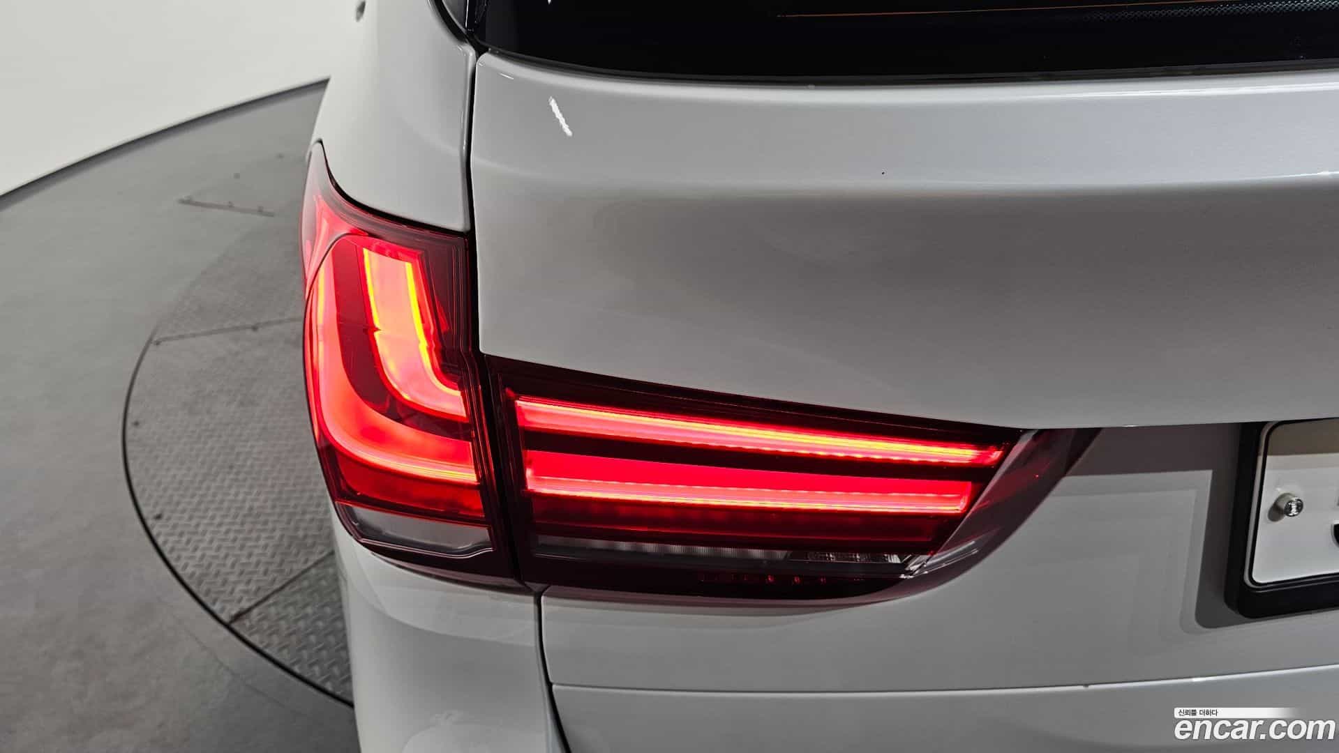 X5 BMW 2018.5-OUTER-033
