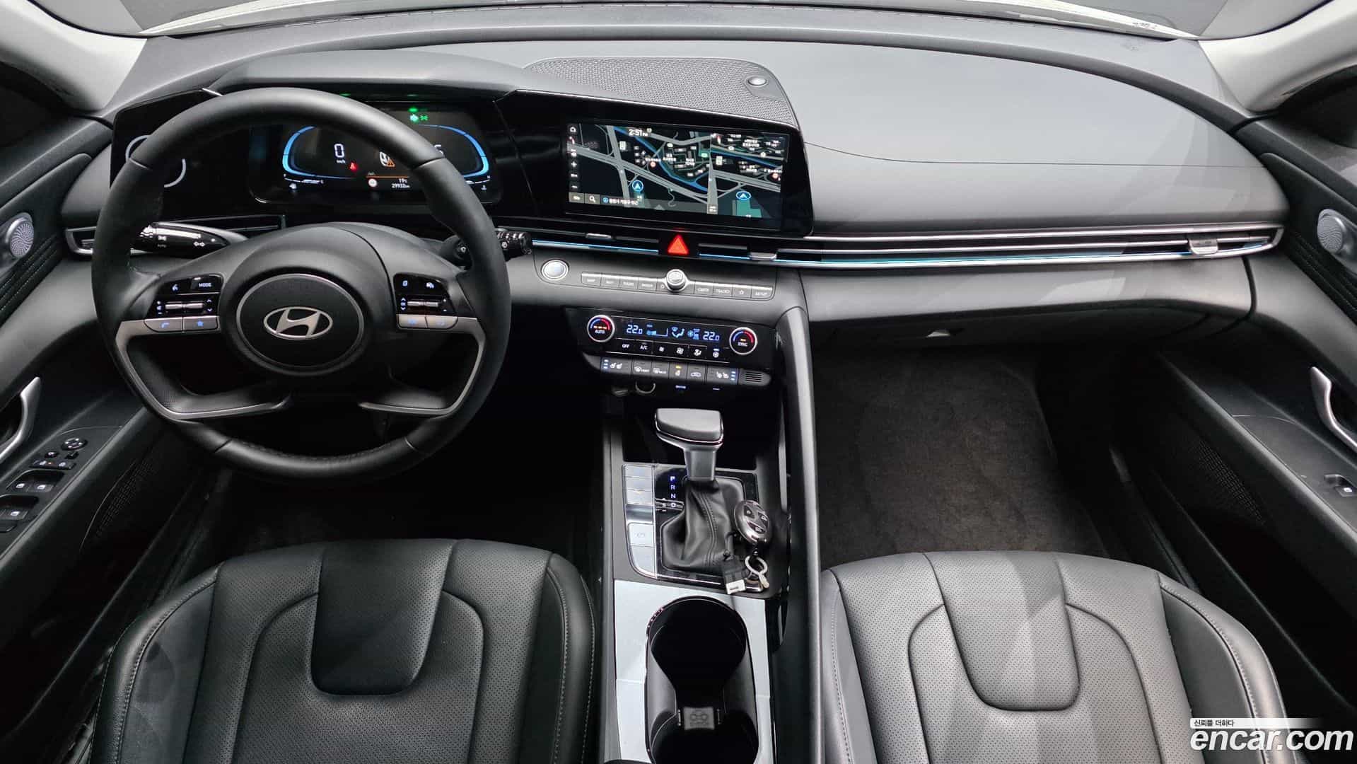AVANTE Hyundai 2024.3-INNER-007