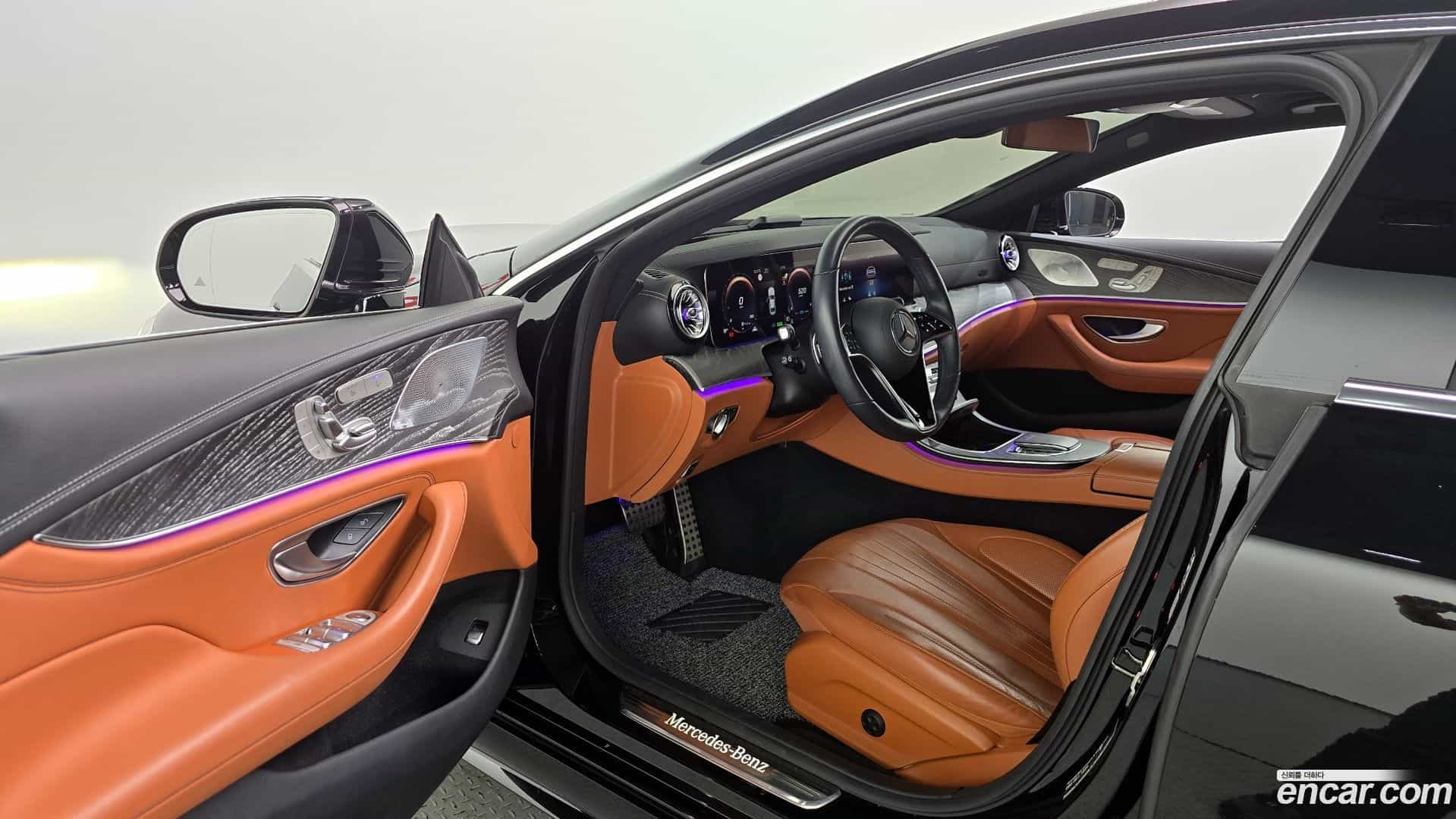 CLS-Class Mercedes-Benz 2022.5-INNER-010