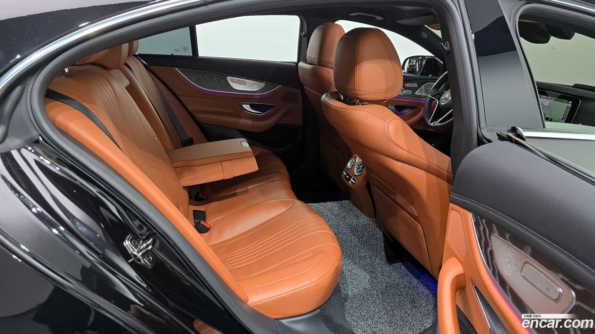 CLS-Class Mercedes-Benz 2022.5-OPTION-015