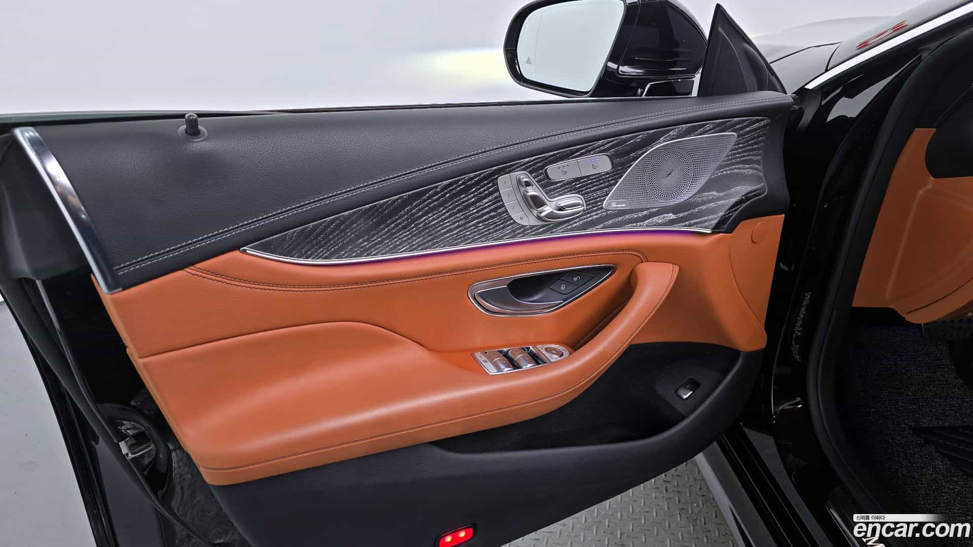 CLS-Class Mercedes-Benz 2022.5-OPTION-024