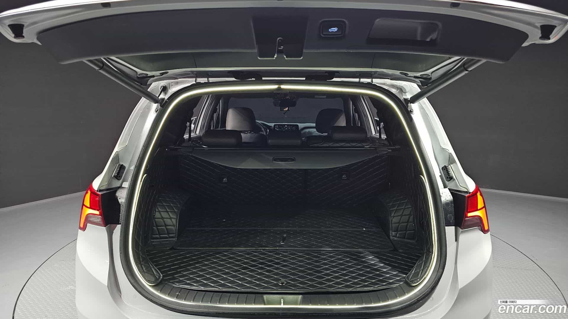 Santafe Hyundai 2021.2-OPTION-024