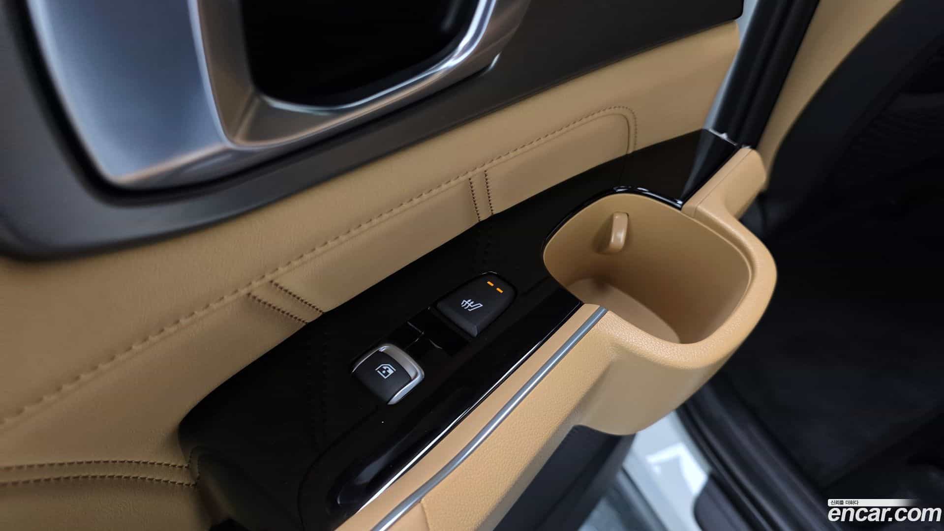 Sorento Kia 2022.6-OPTION-042
