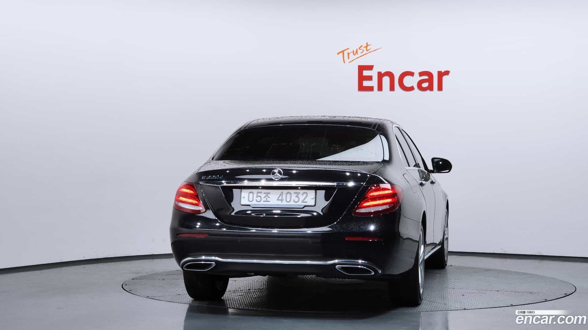 E-Class Mercedes-Benz 2017.8-OUTER-004