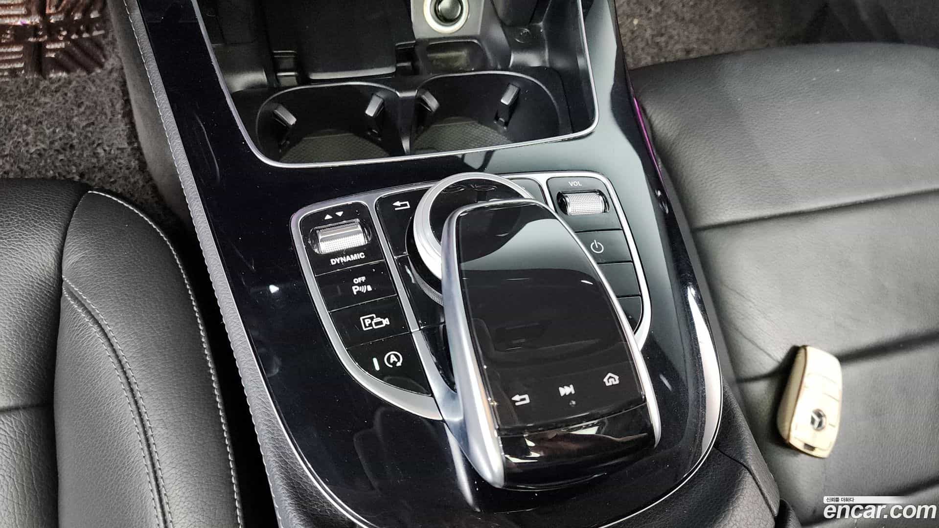 E-Class Mercedes-Benz 2017.8-OPTION-040