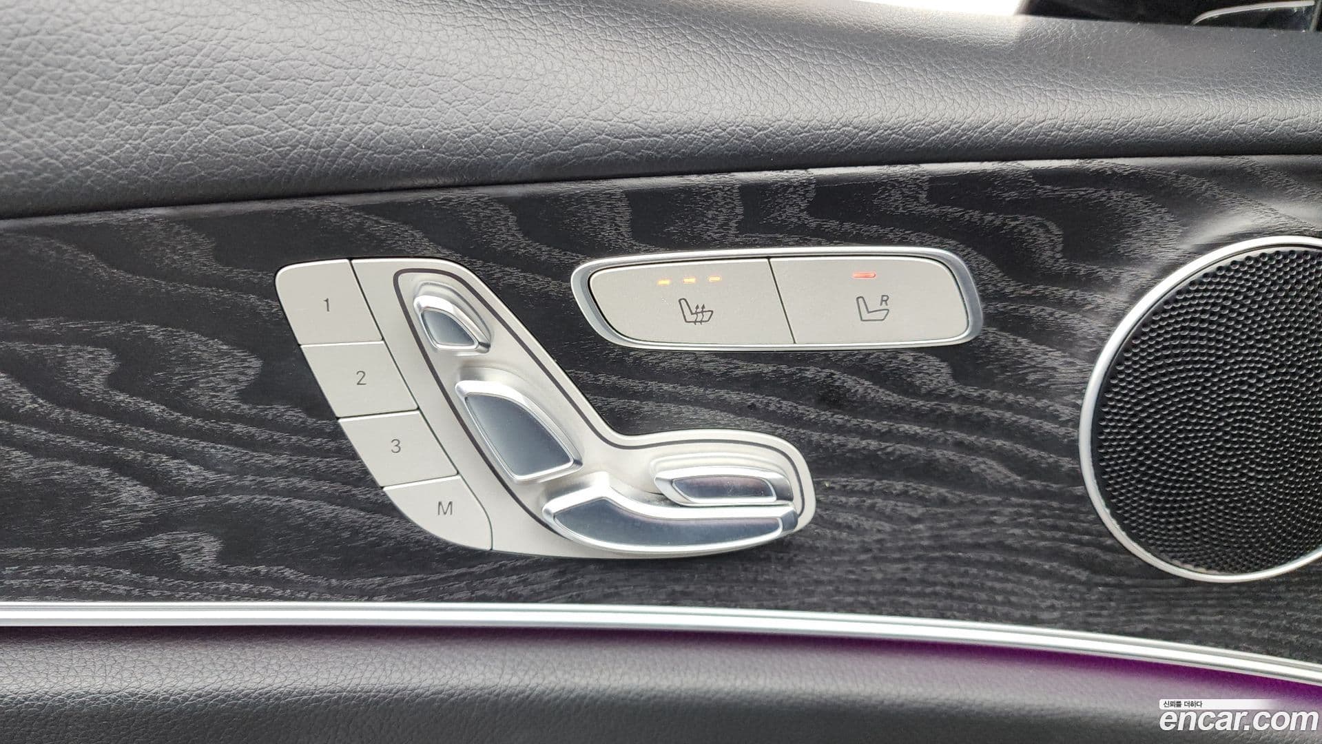 Main__Slider__Photo:E-Class Mercedes-Benz 2017.8-35