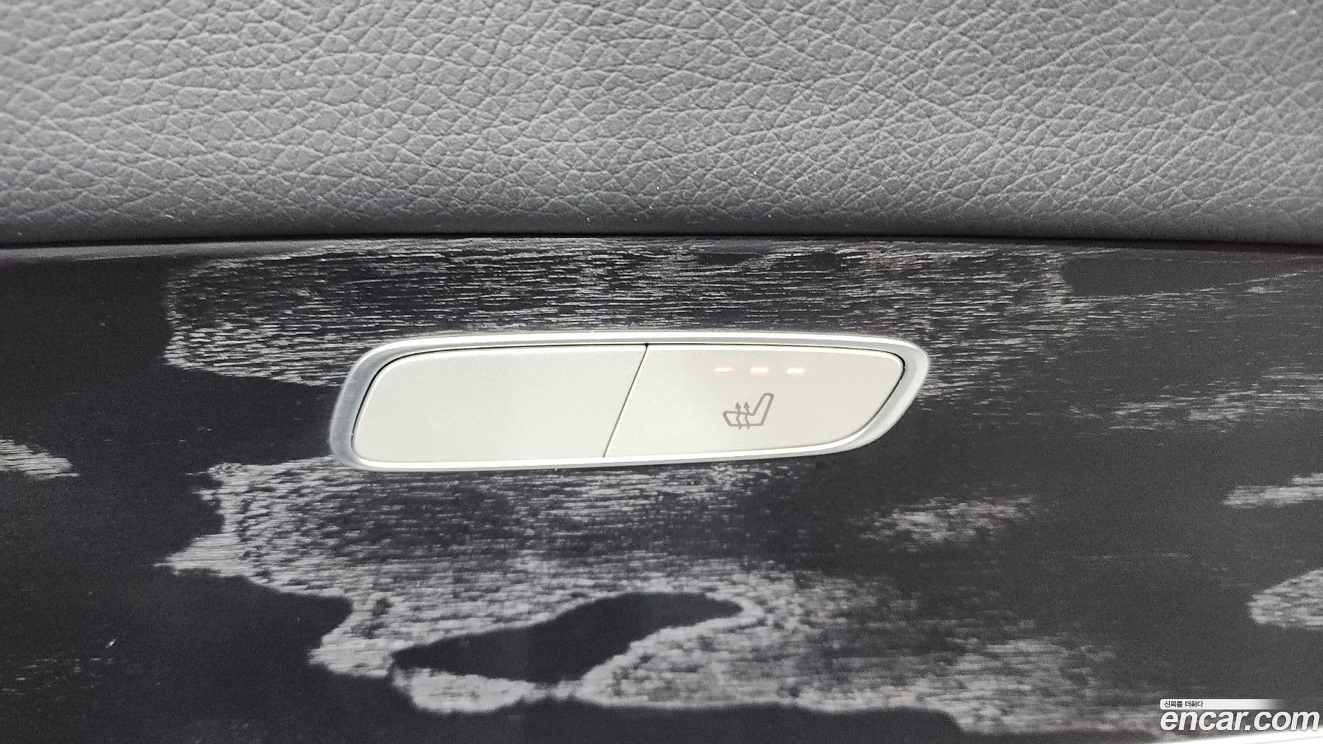 Main__Slider__Photo:E-Class Mercedes-Benz 2017.8-36