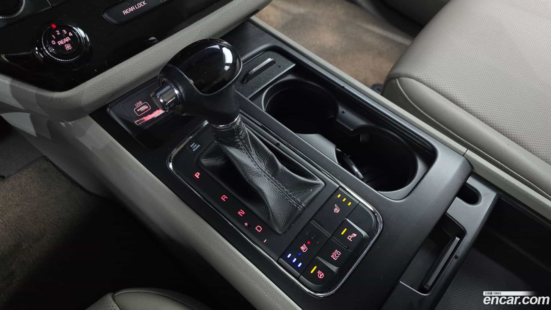 Canival Kia 2015.4-INNER-009