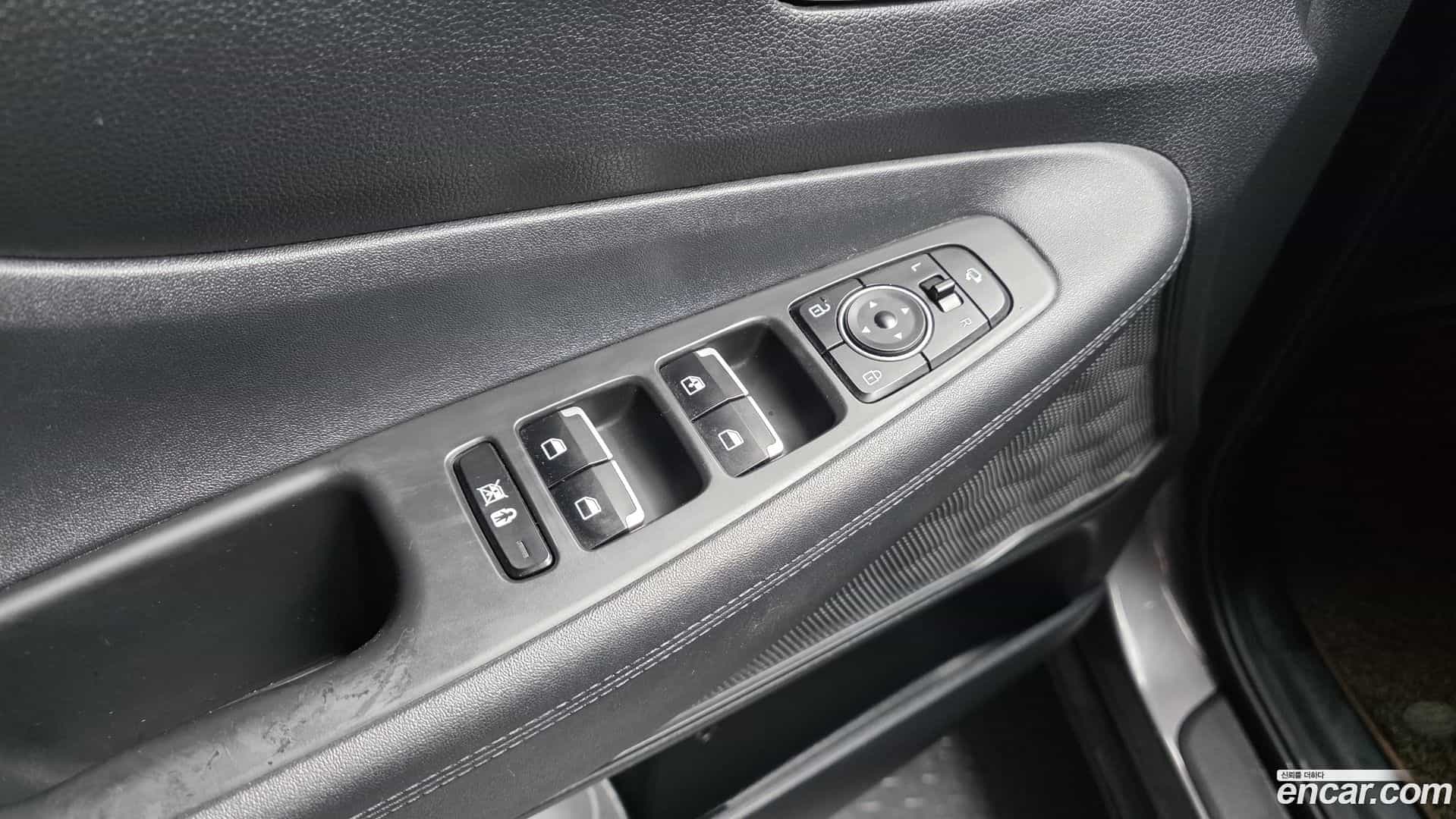 Santafe Hyundai 2020.3-OPTION-018