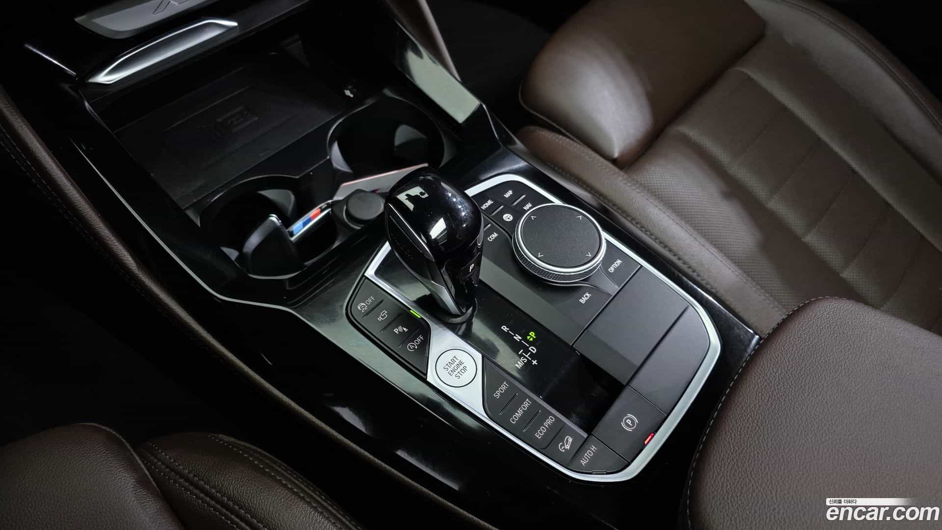 X4 BMW 2025.1-INNER-009