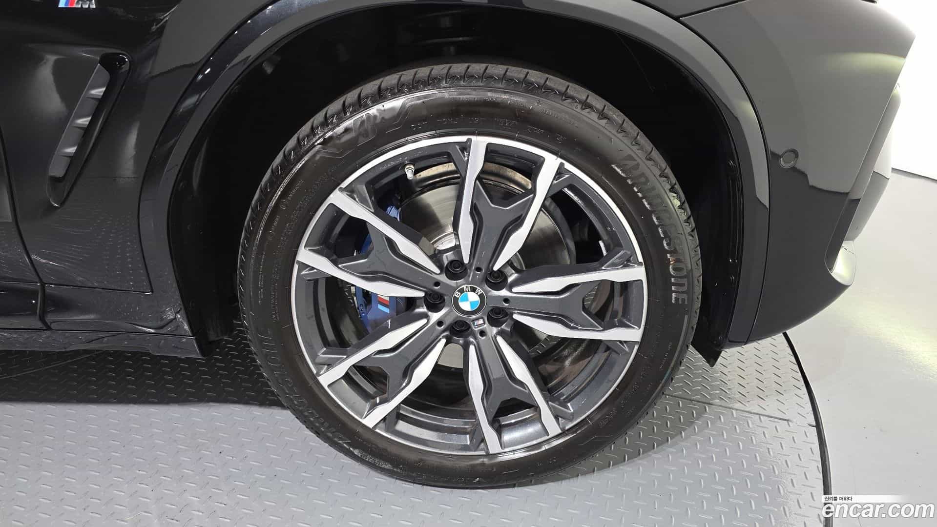X4 BMW 2025.1-OUTER-031