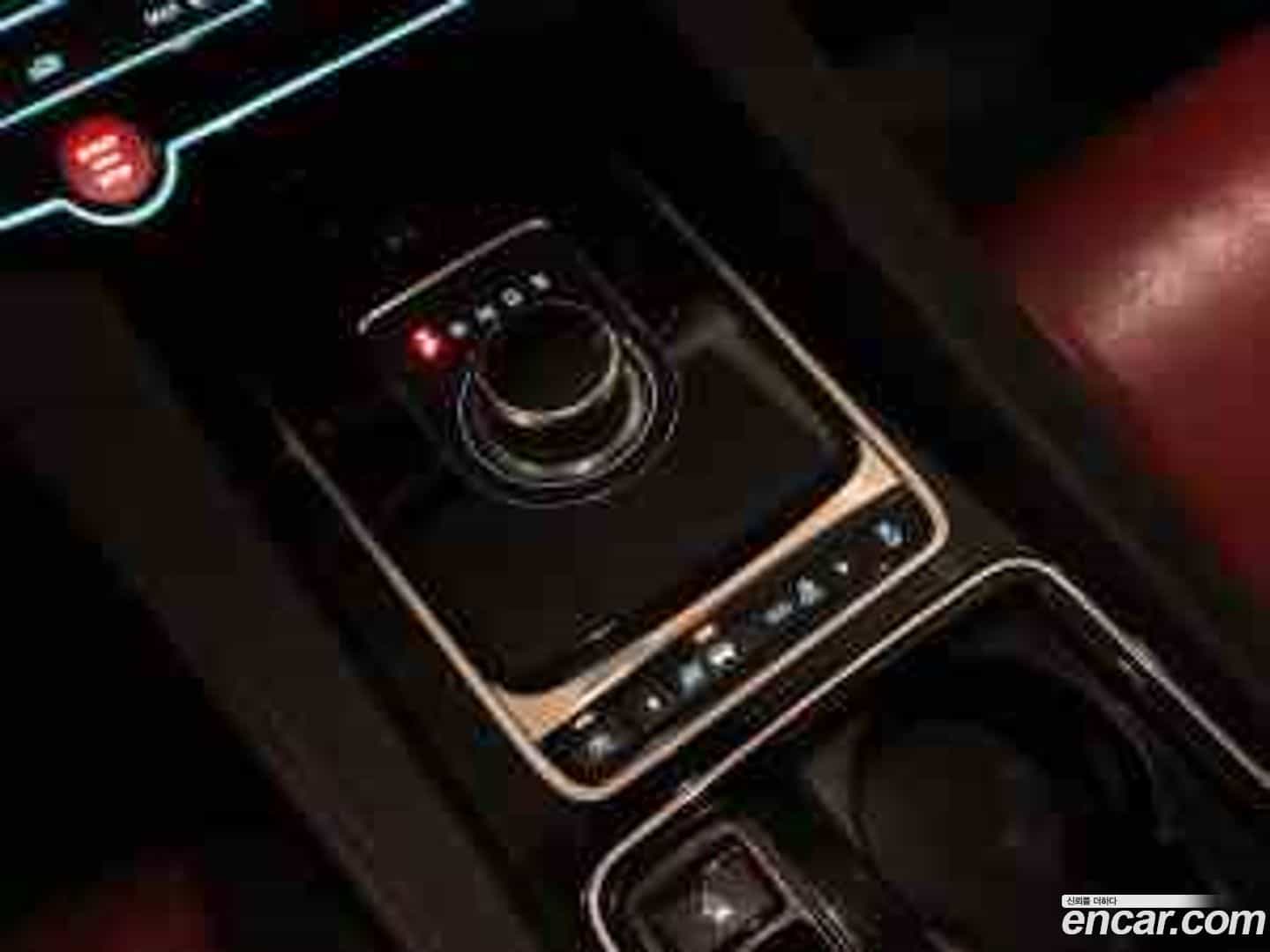 F-PACE Jaguar 2016.7-INNER-008