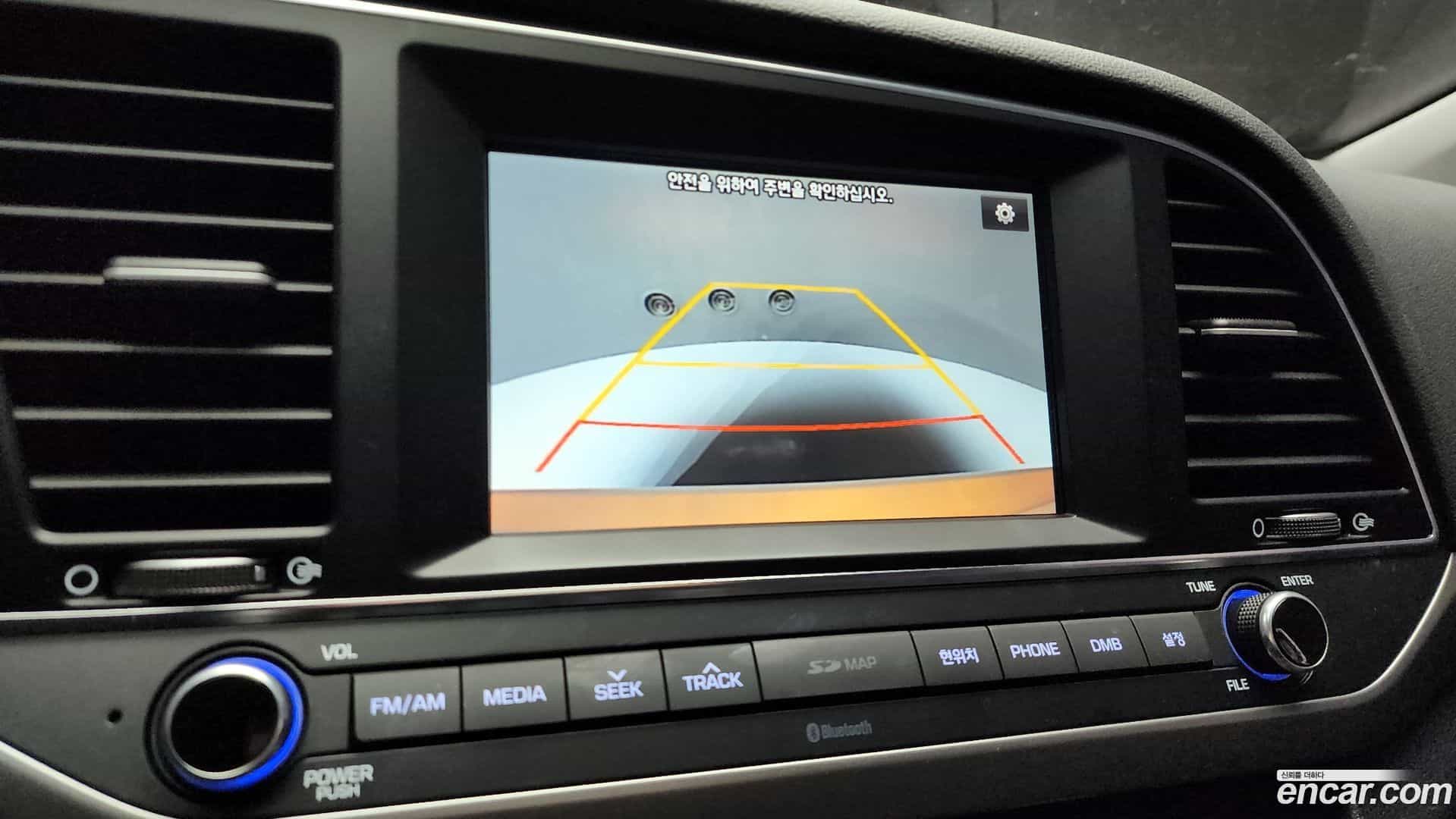 AVANTE Hyundai 2016.6-OPTION-020
