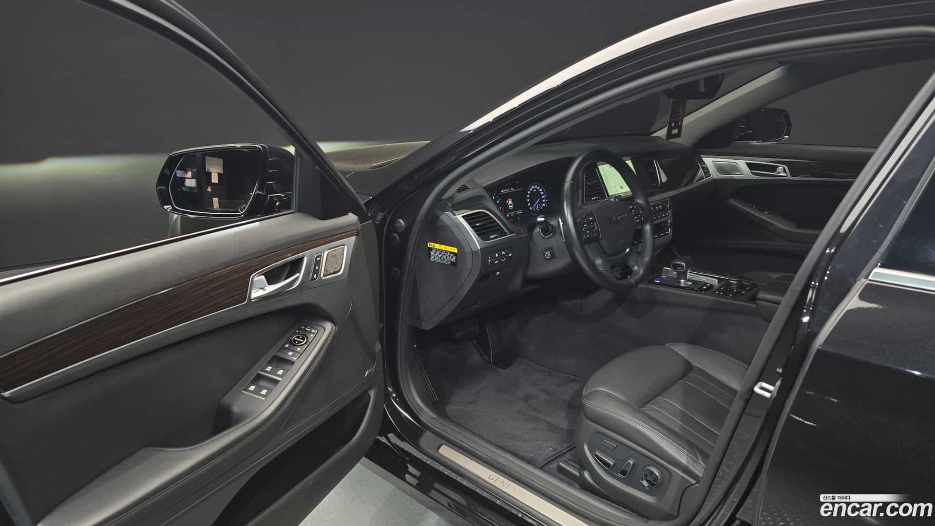 G80 Genesis 2019.6-INNER-010