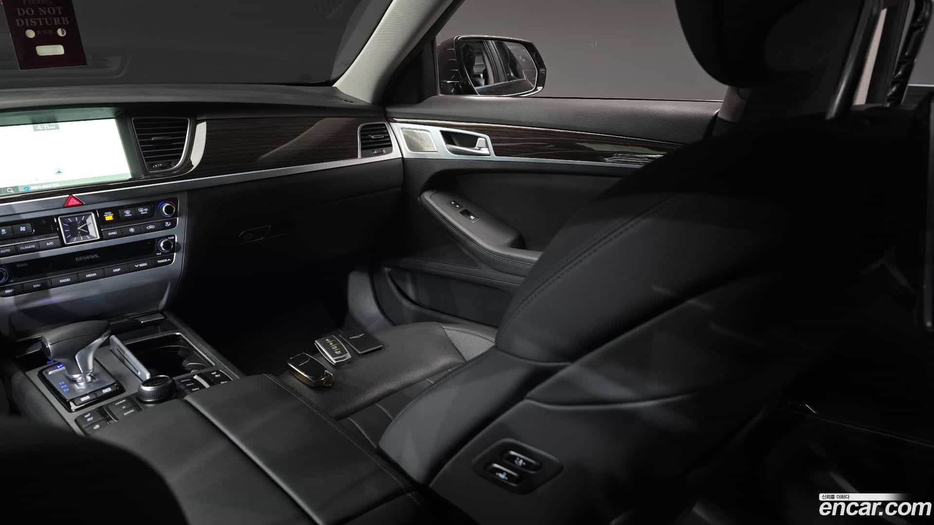 G80 Genesis 2019.6-INNER-036